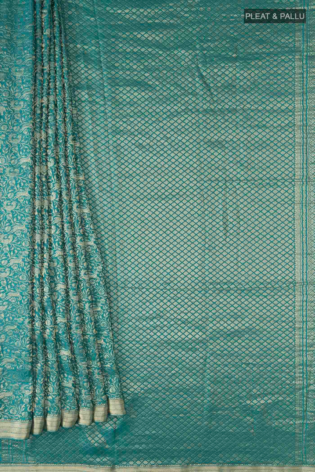 pleats pallu