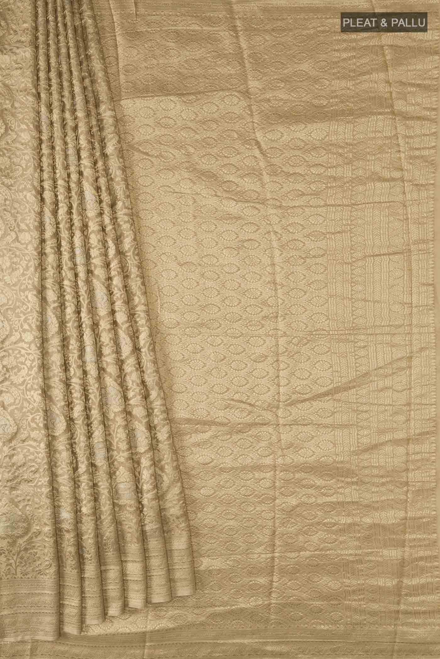 pleats pallu