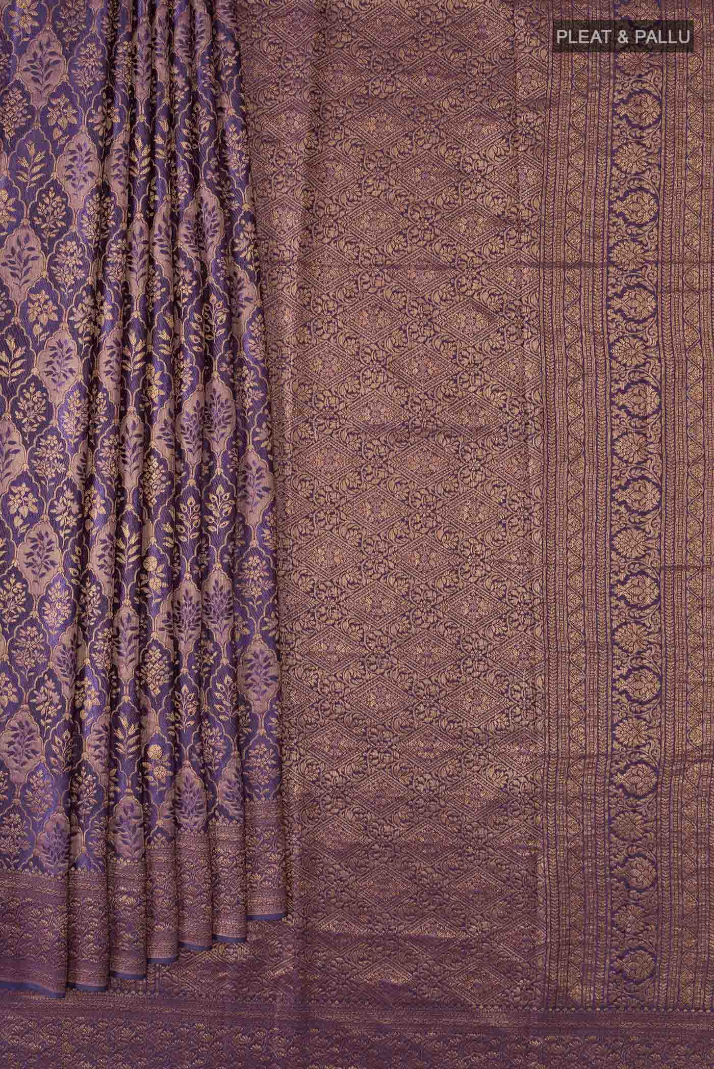 pleats pallu
