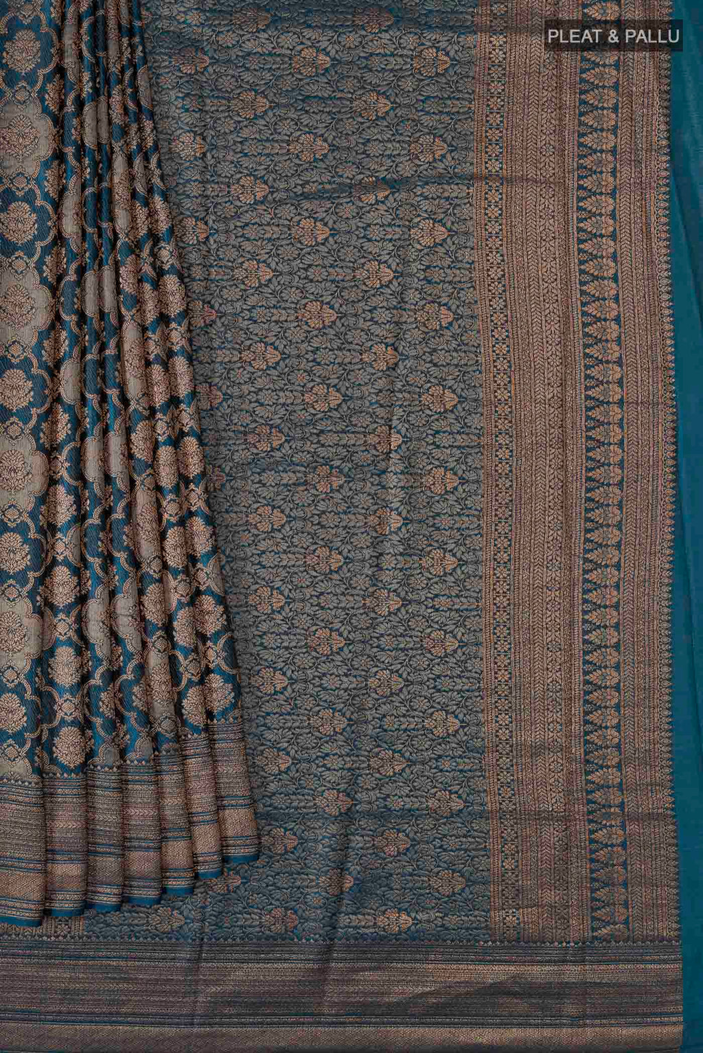 pleats pallu