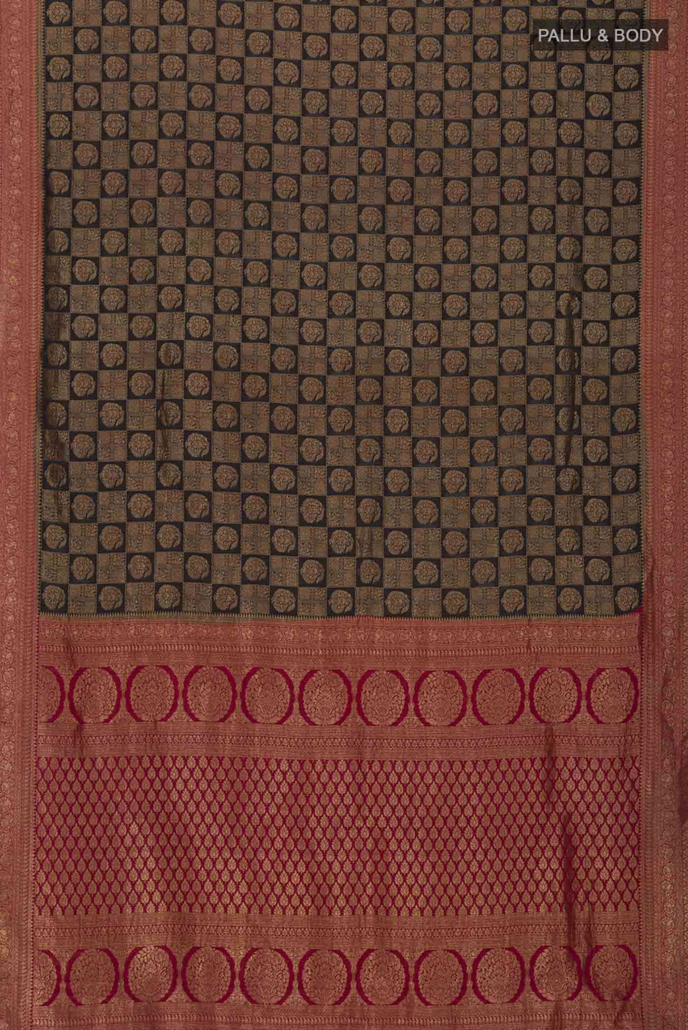pallu body