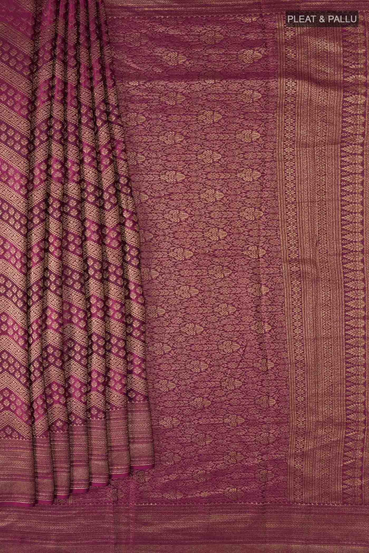 pleats pallu
