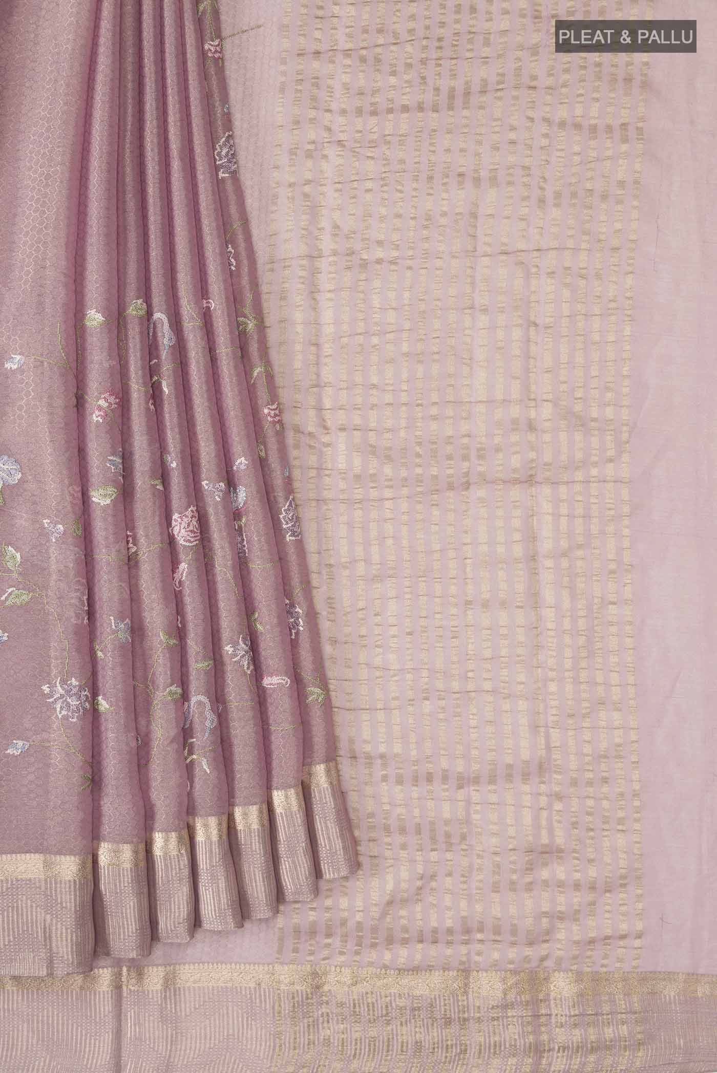 pleats pallu
