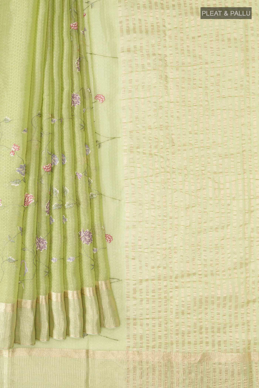 pleats pallu