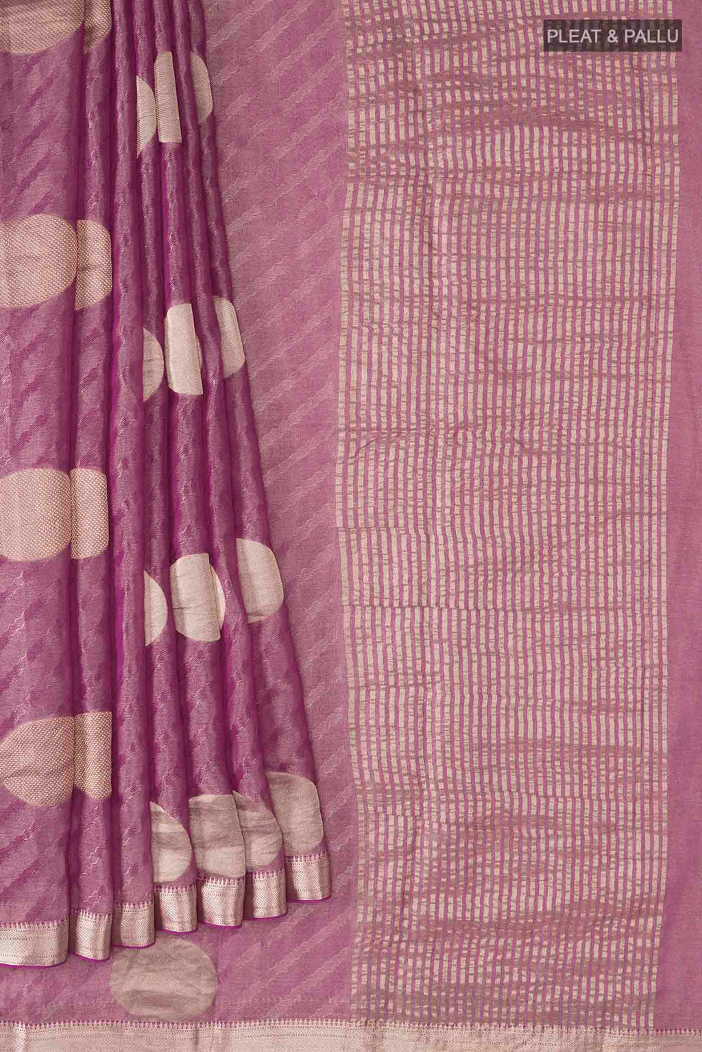 pleats pallu