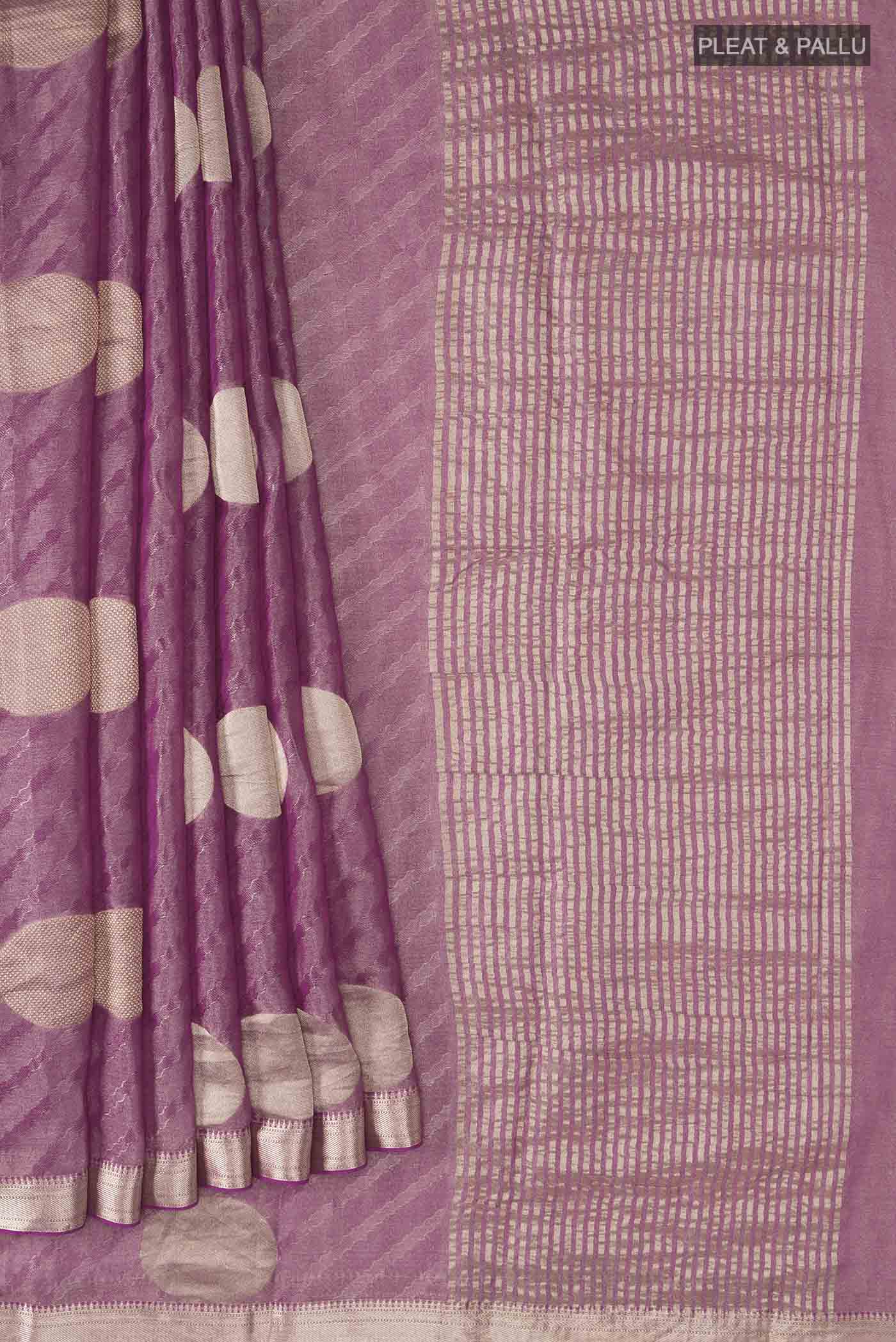 pleats pallu