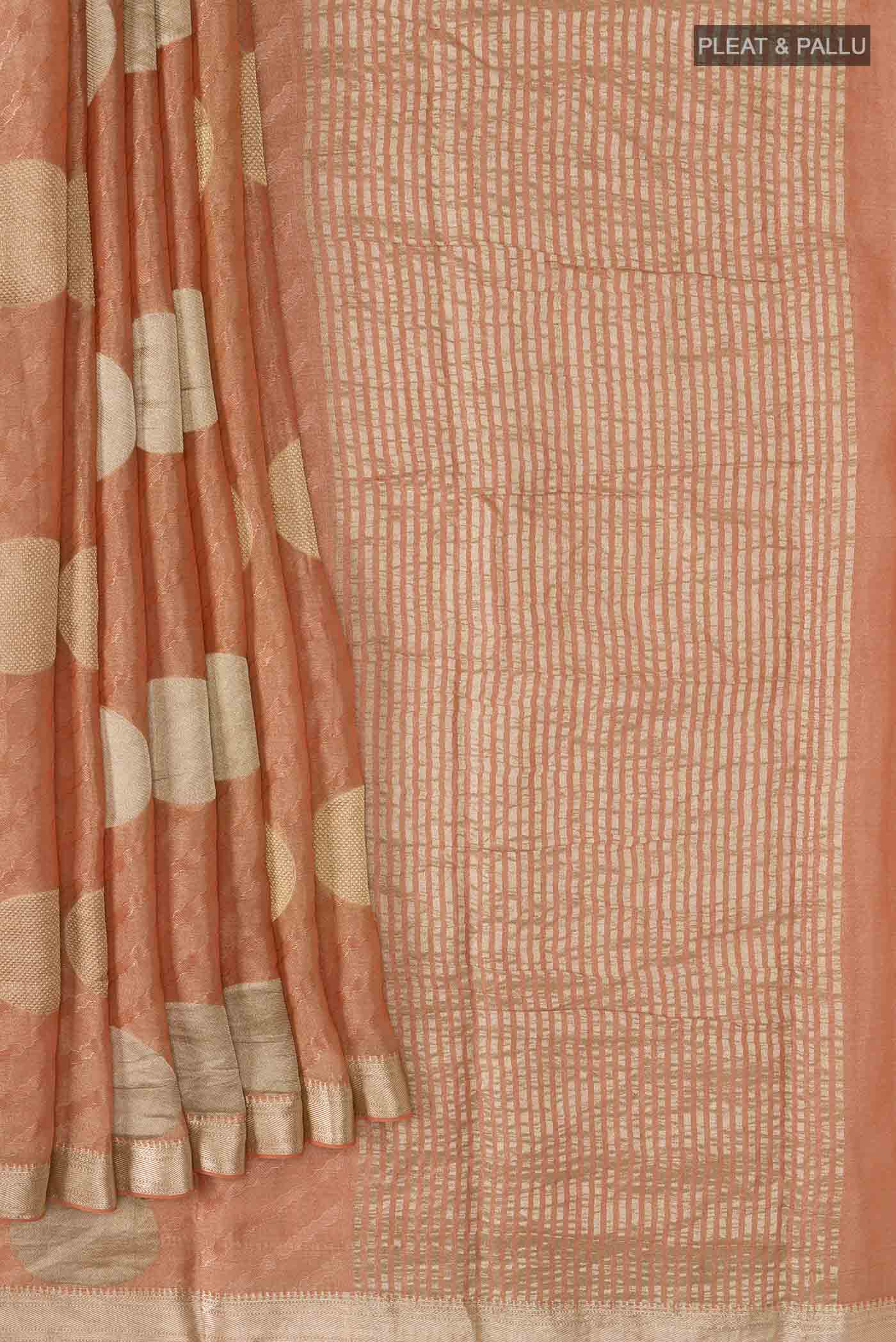 pleats pallu