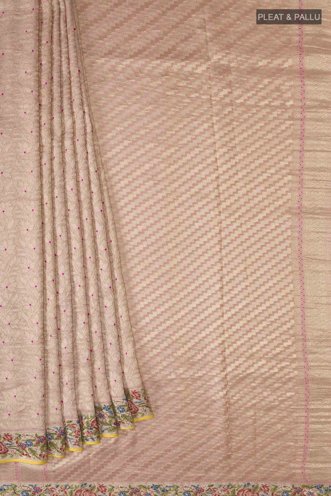 pleats pallu