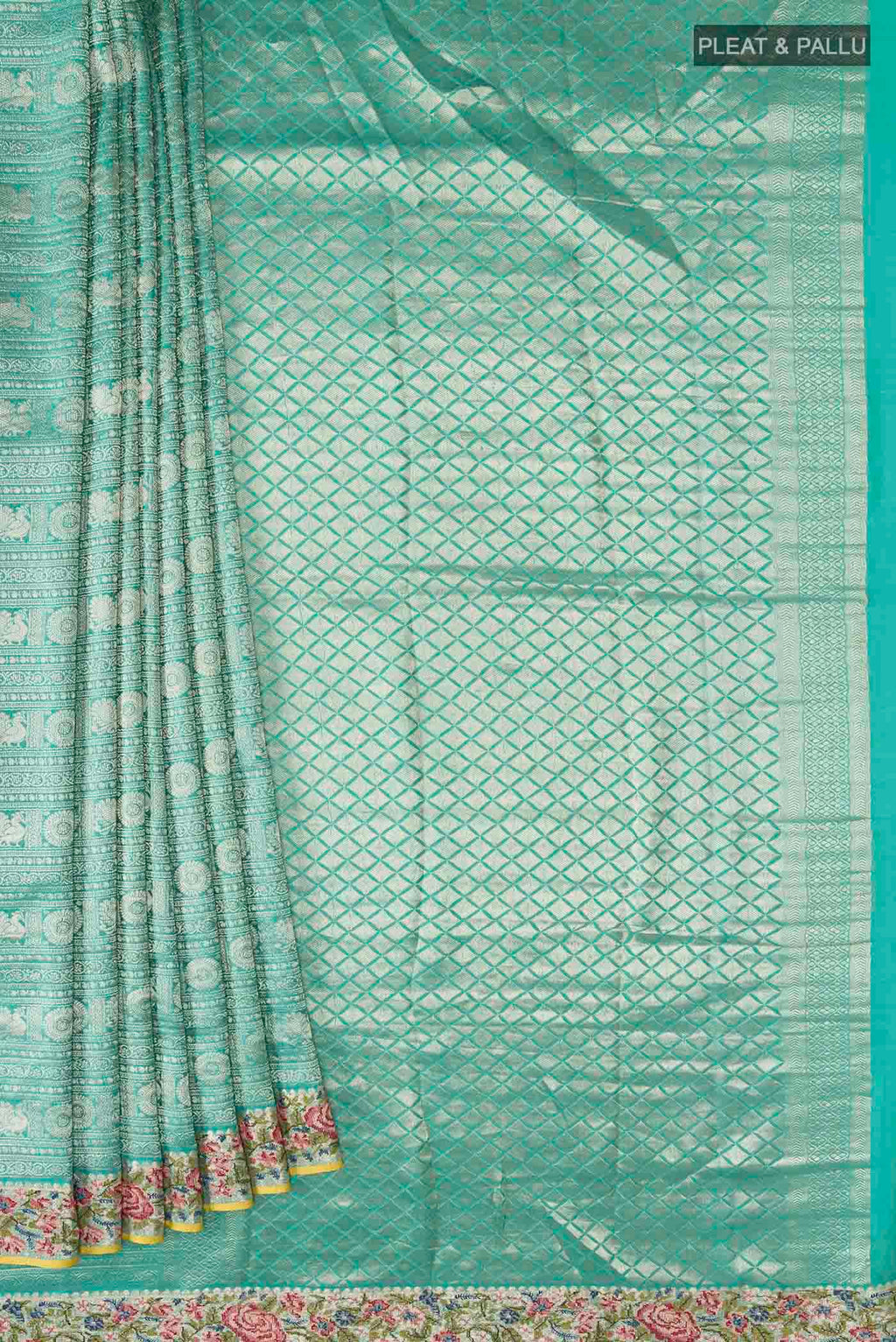 pleats pallu