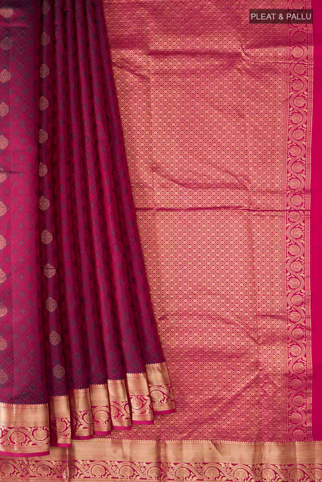 pleats pallu