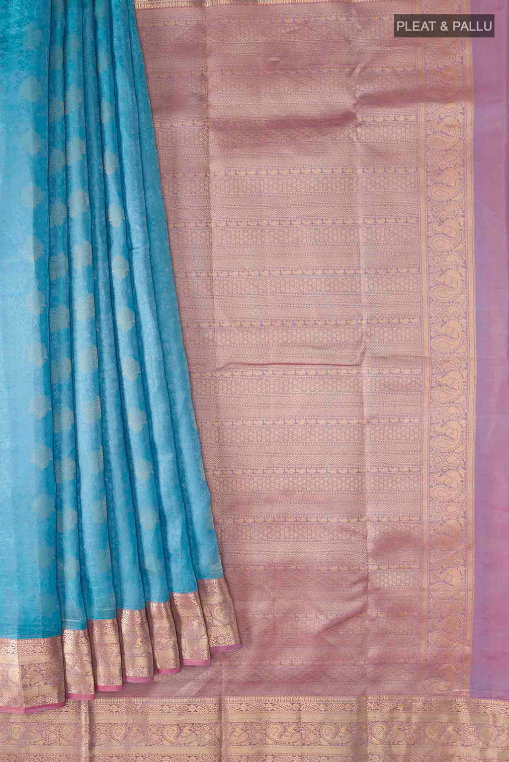 pleats pallu