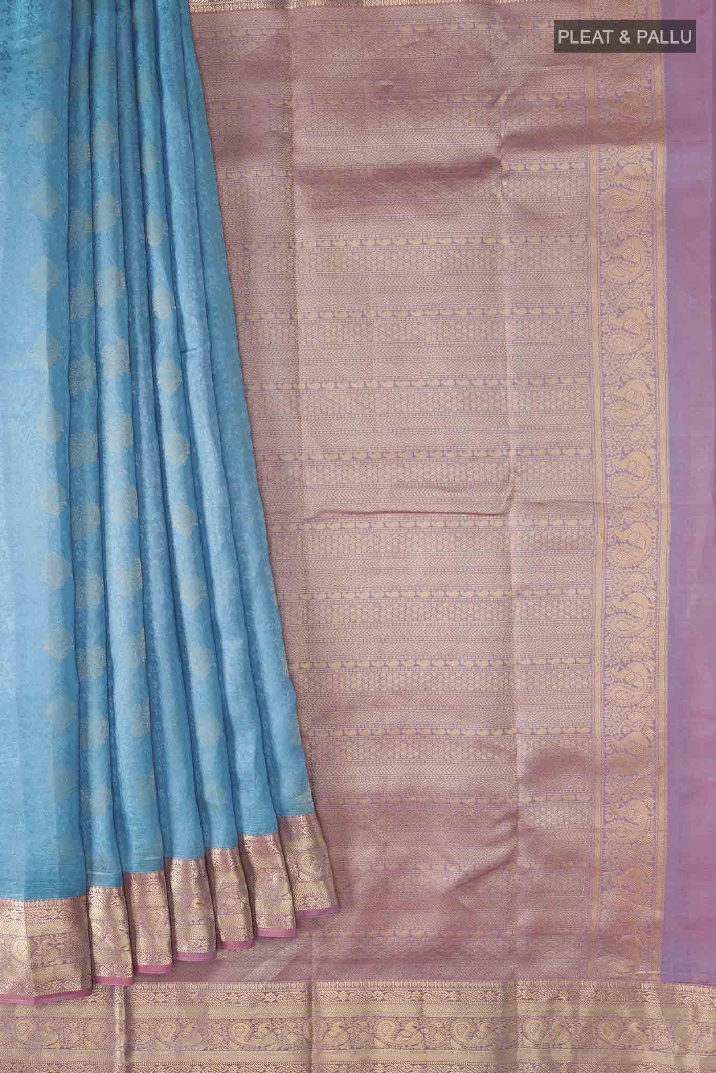 pleats pallu