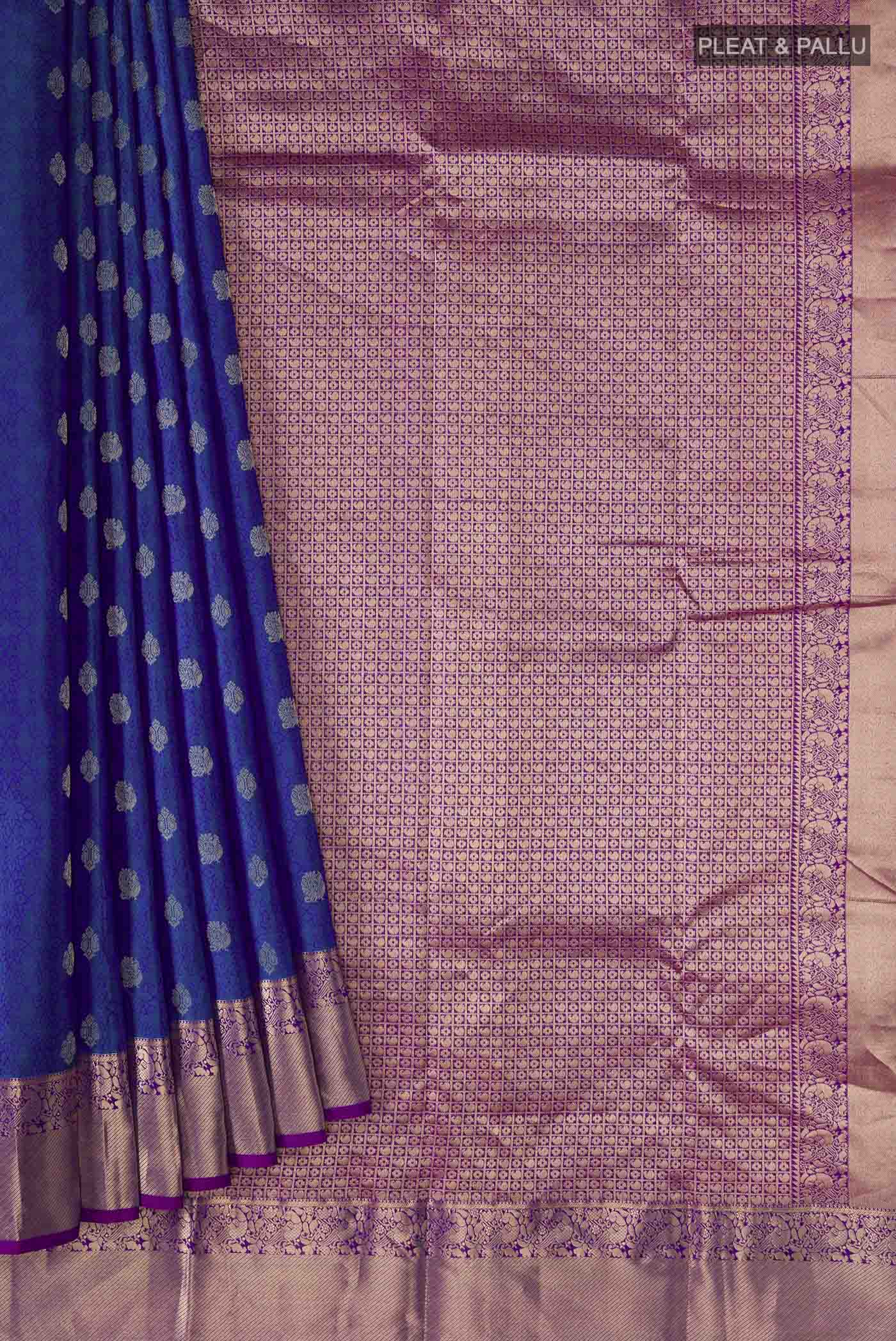 pleats pallu