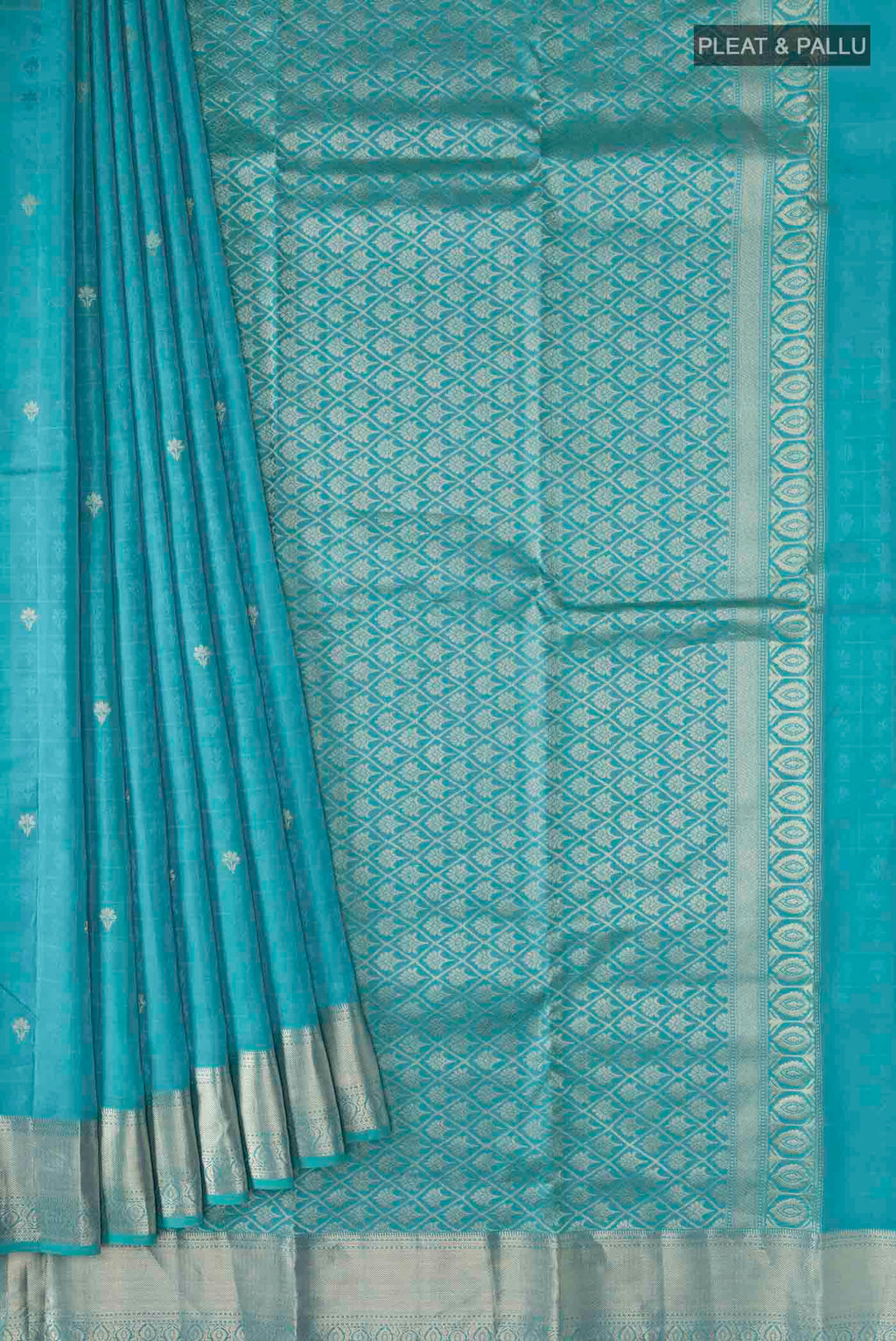 pleats pallu