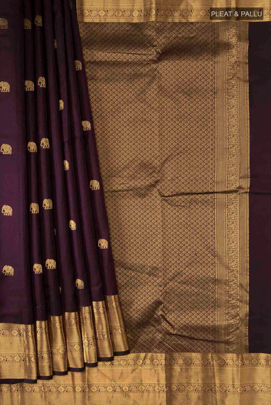 pleats pallu