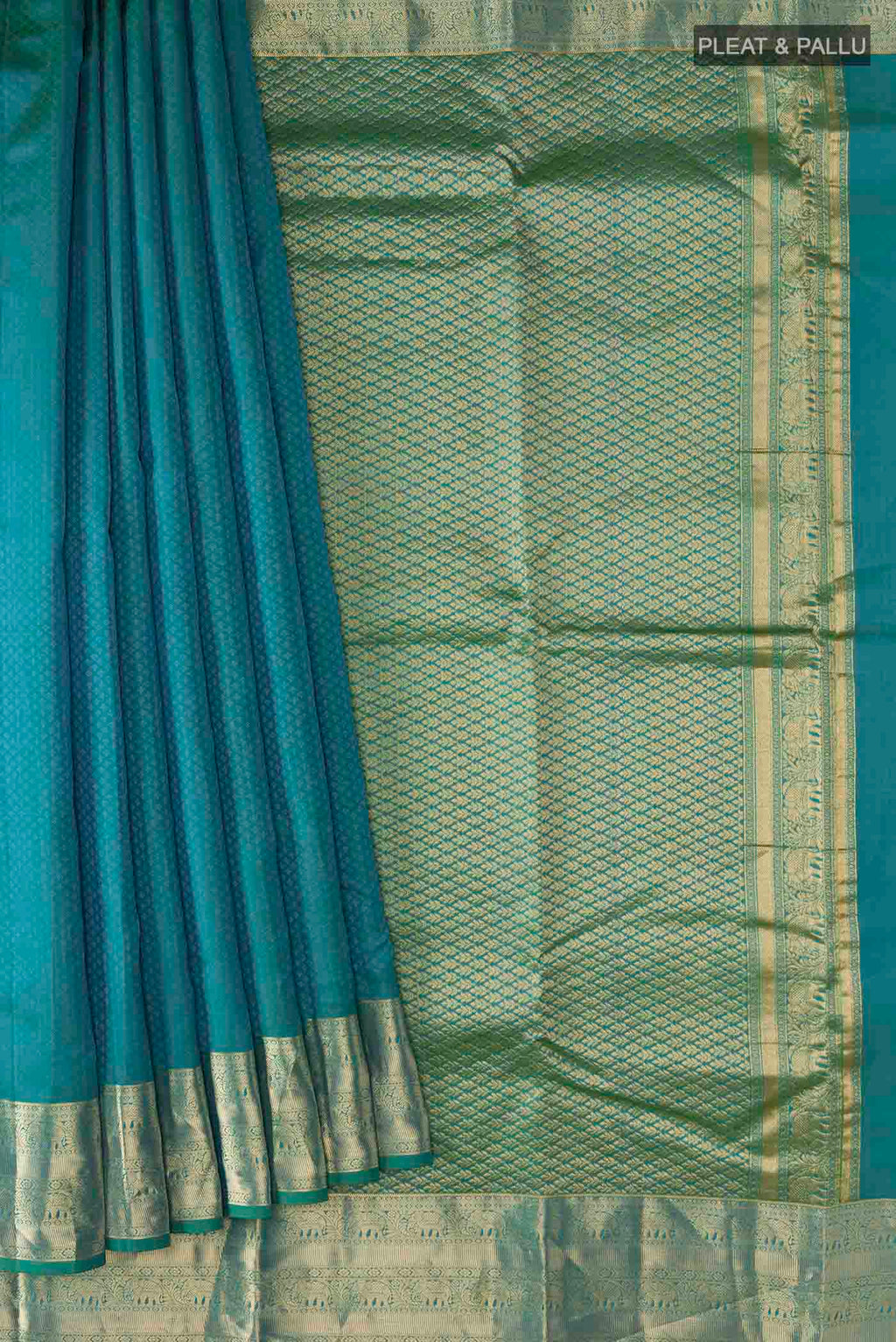 pleats pallu