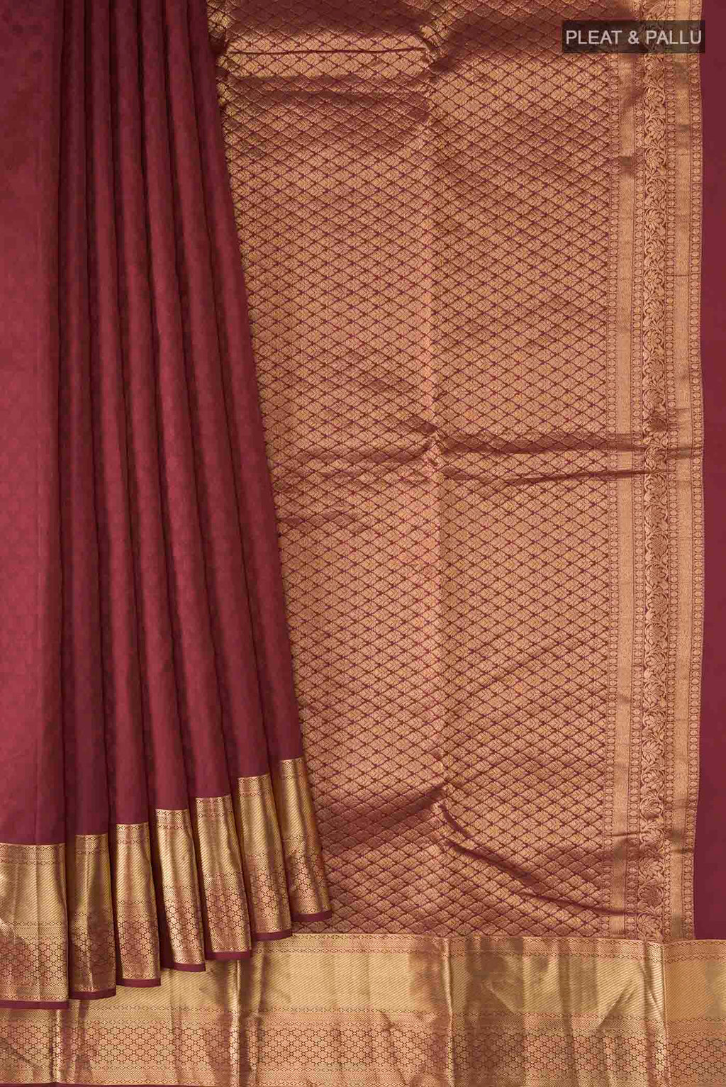 pleats pallu