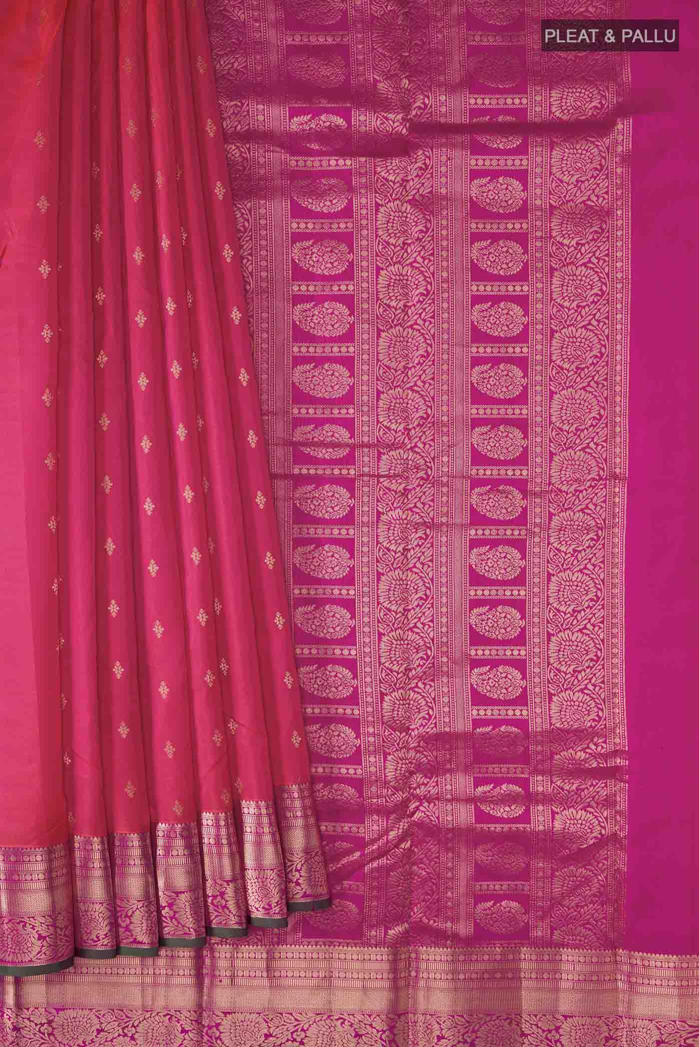 pleats pallu