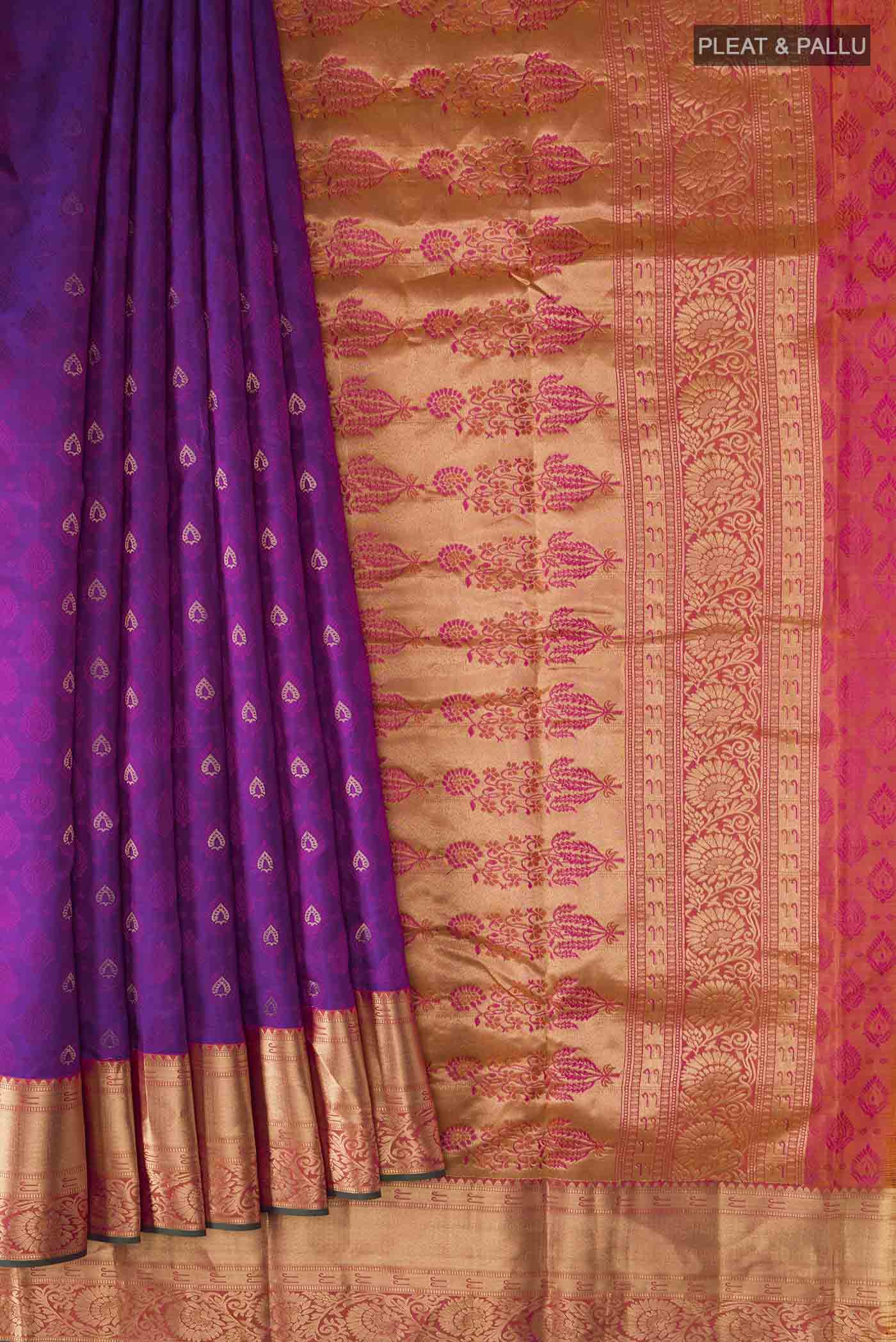pleats pallu
