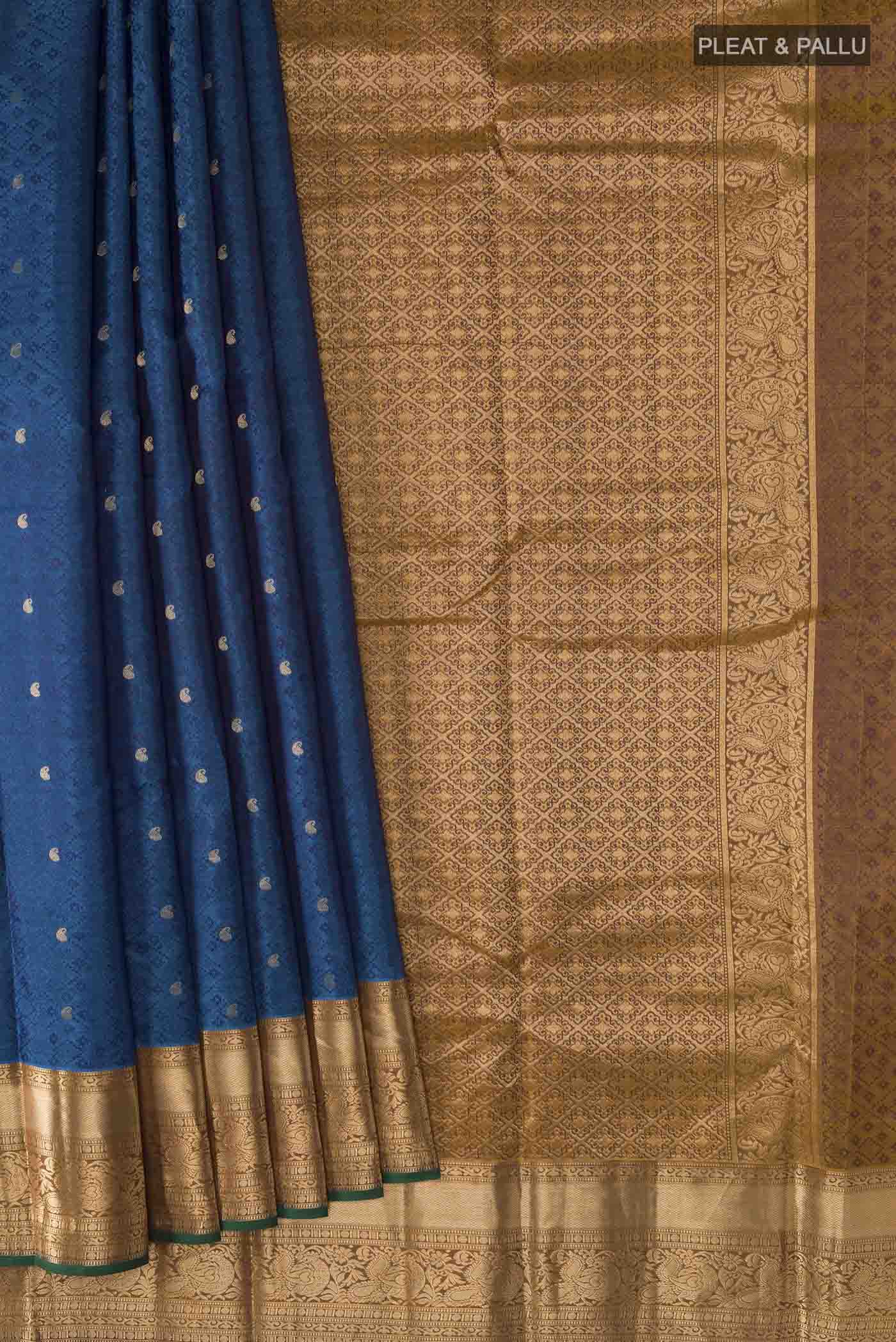 pleats pallu