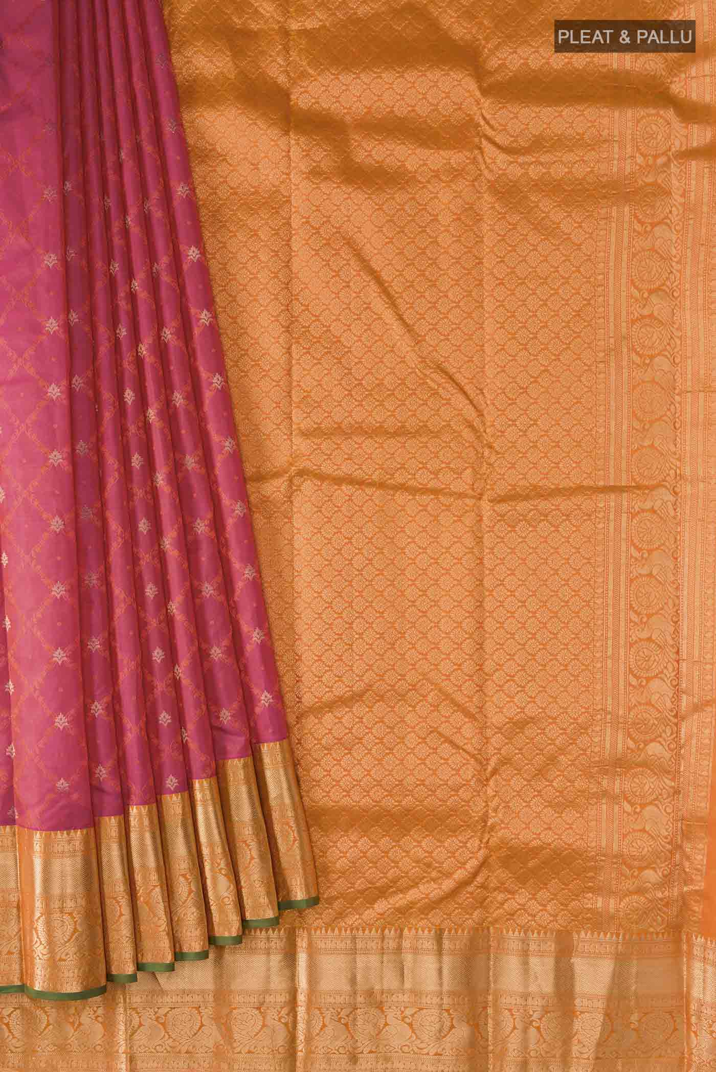 pleats pallu
