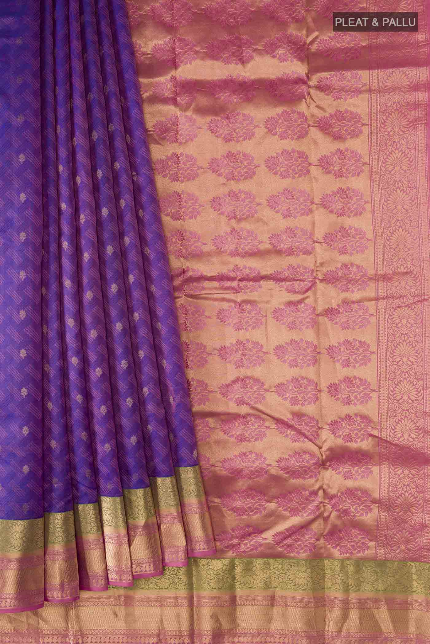 pleats pallu