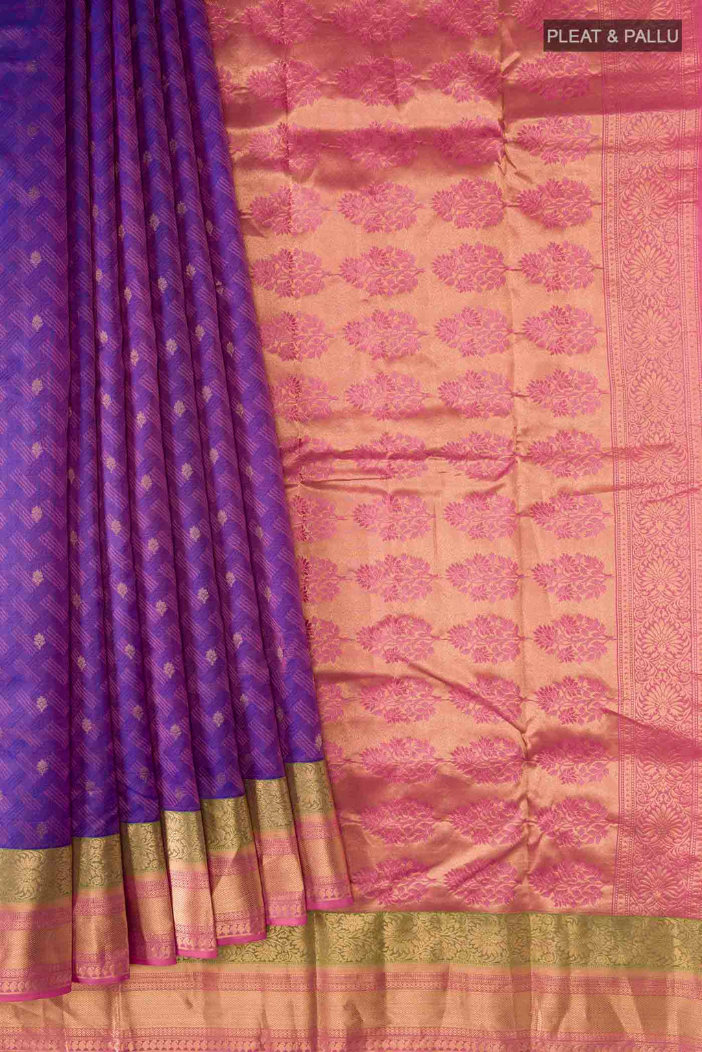 pleats pallu