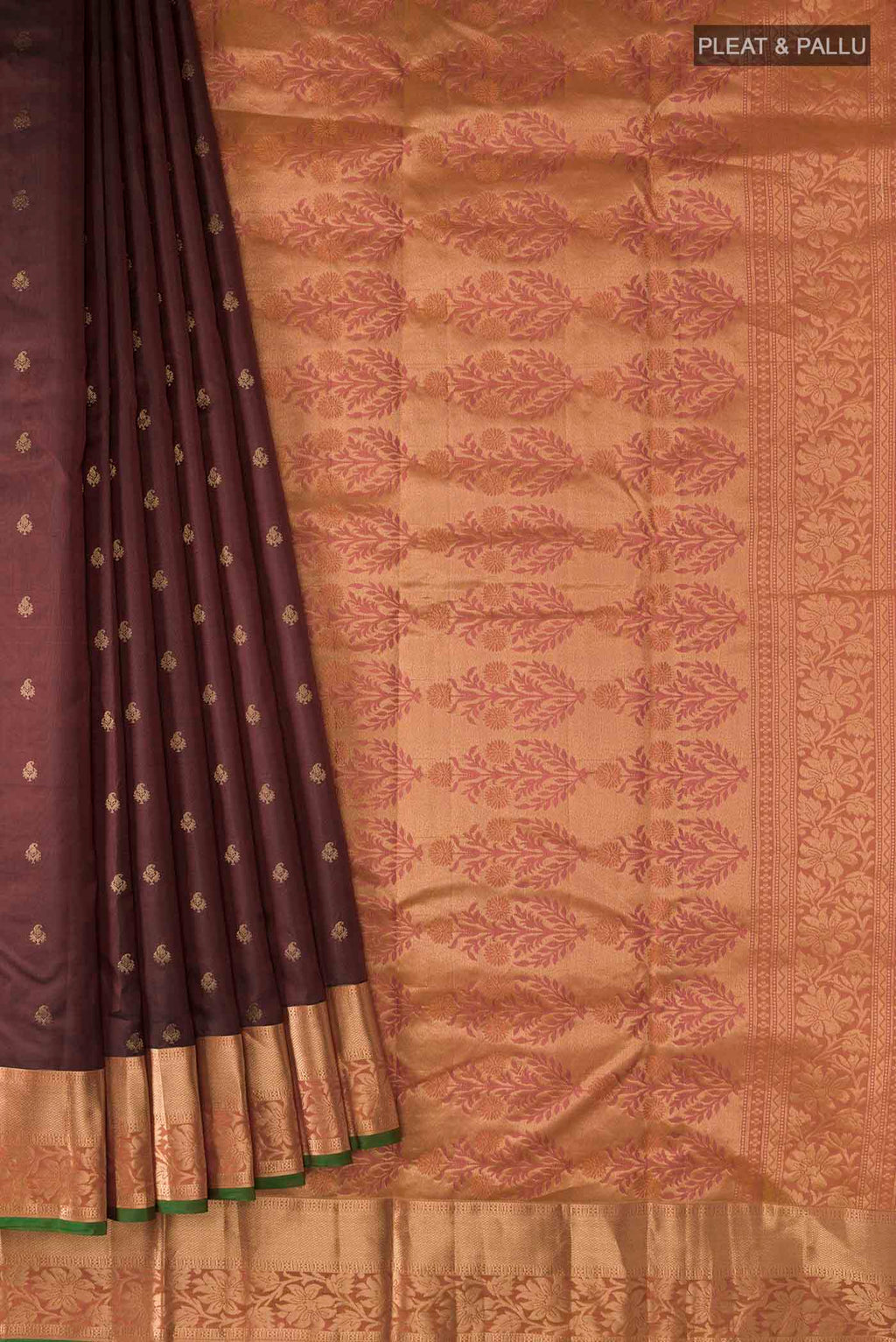 pleats pallu