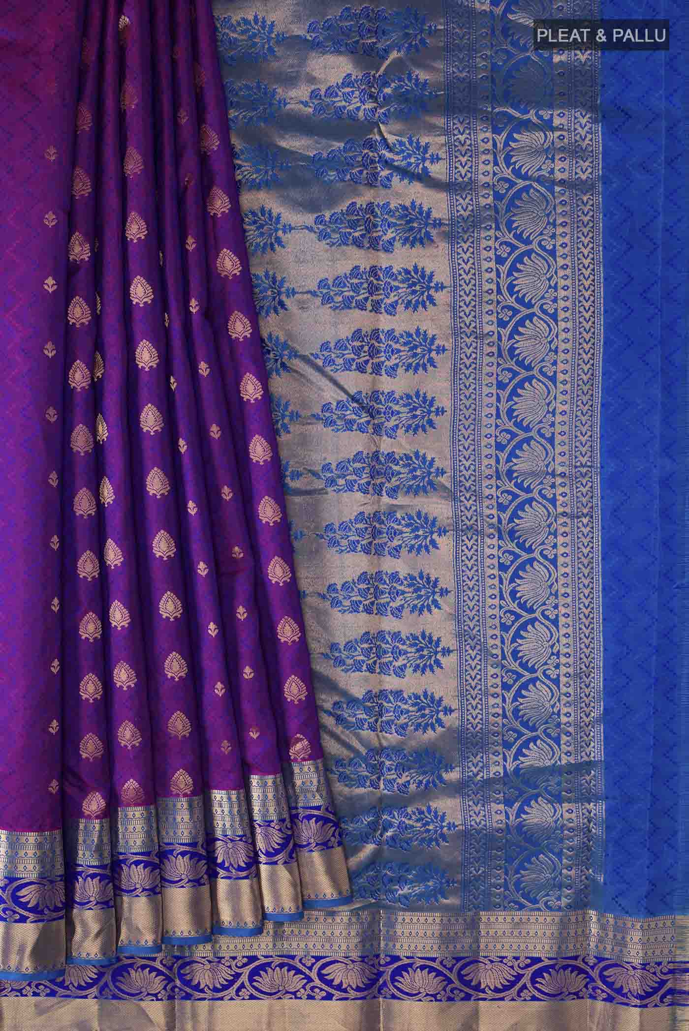 pleats pallu