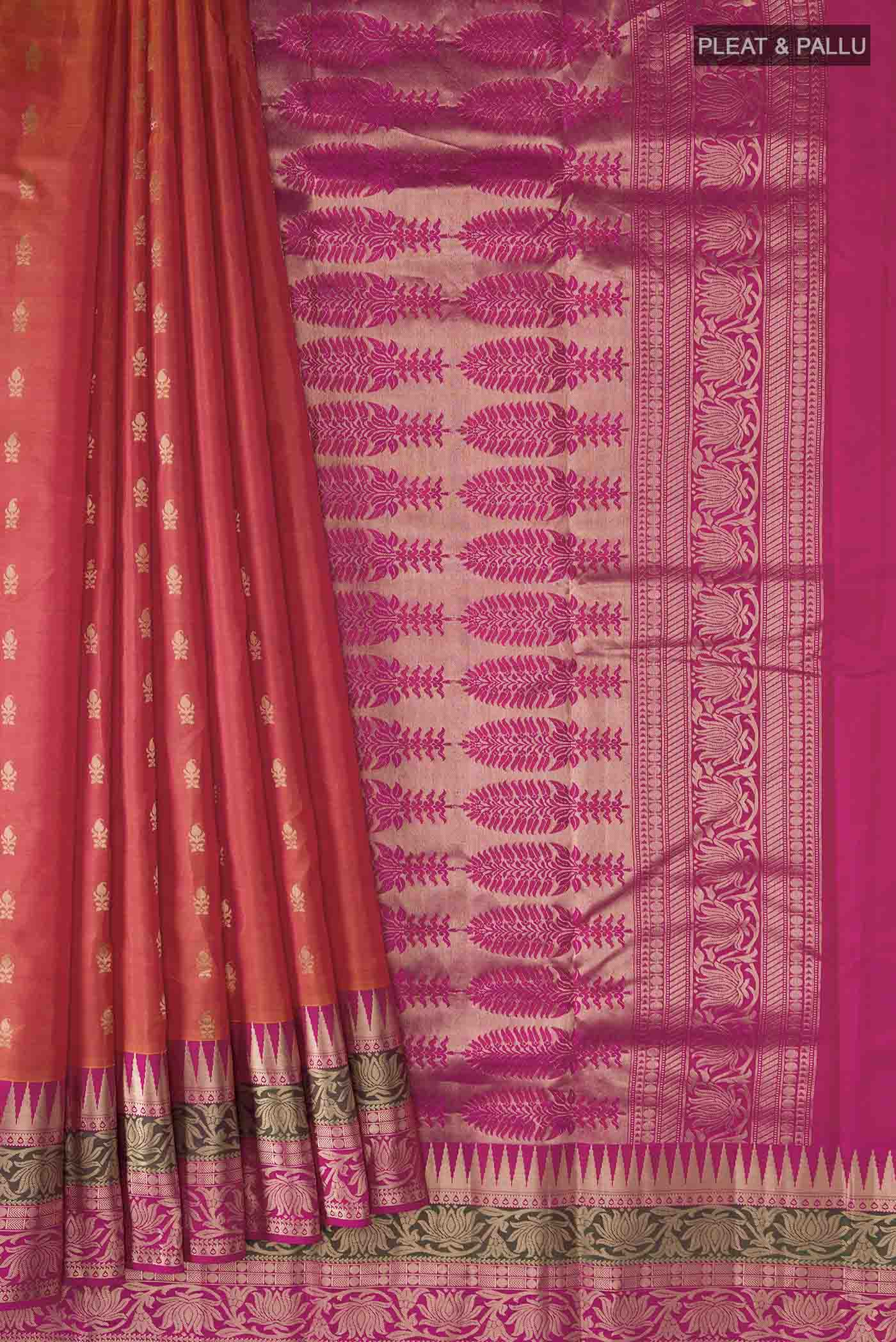 pleats pallu
