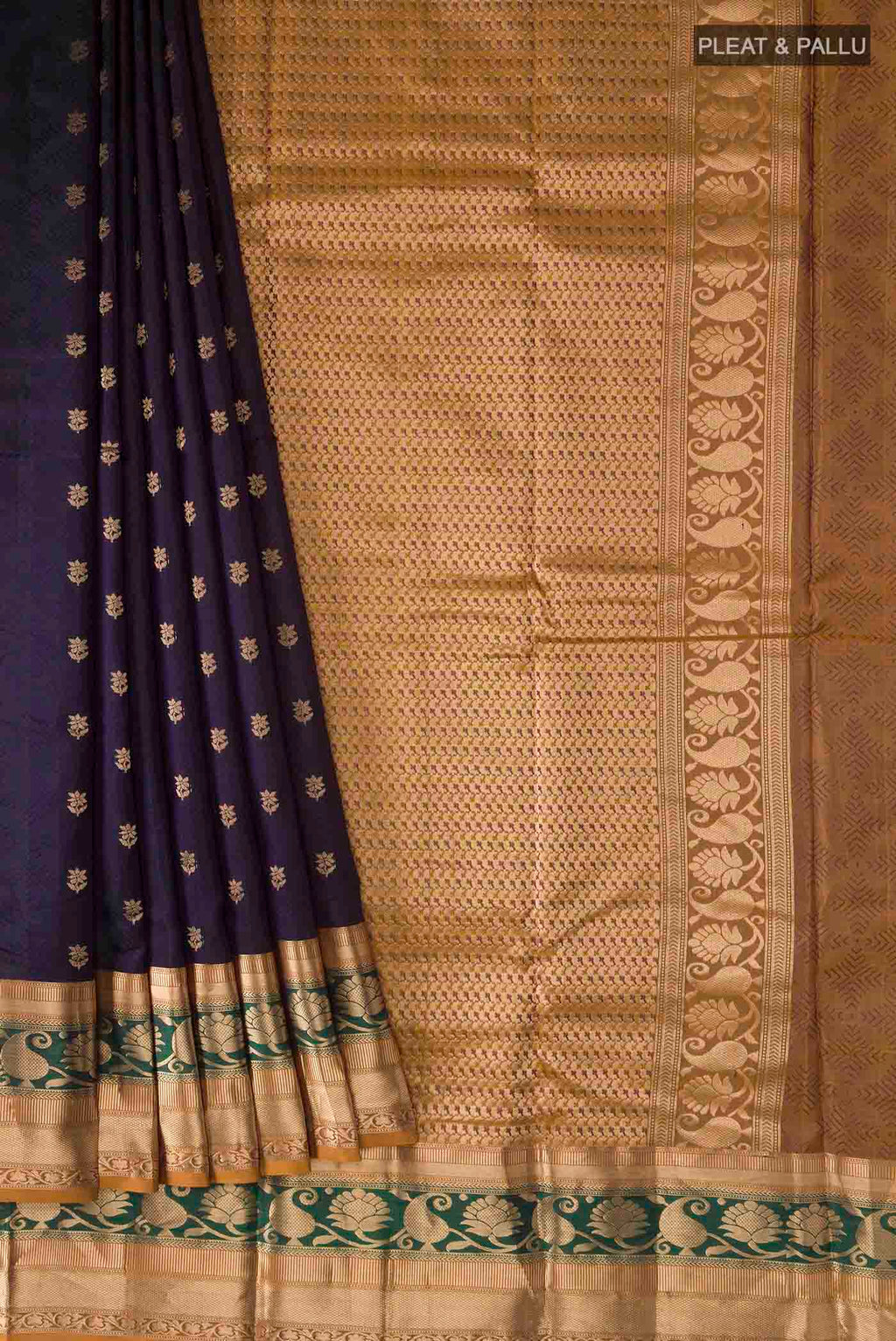 pleats pallu