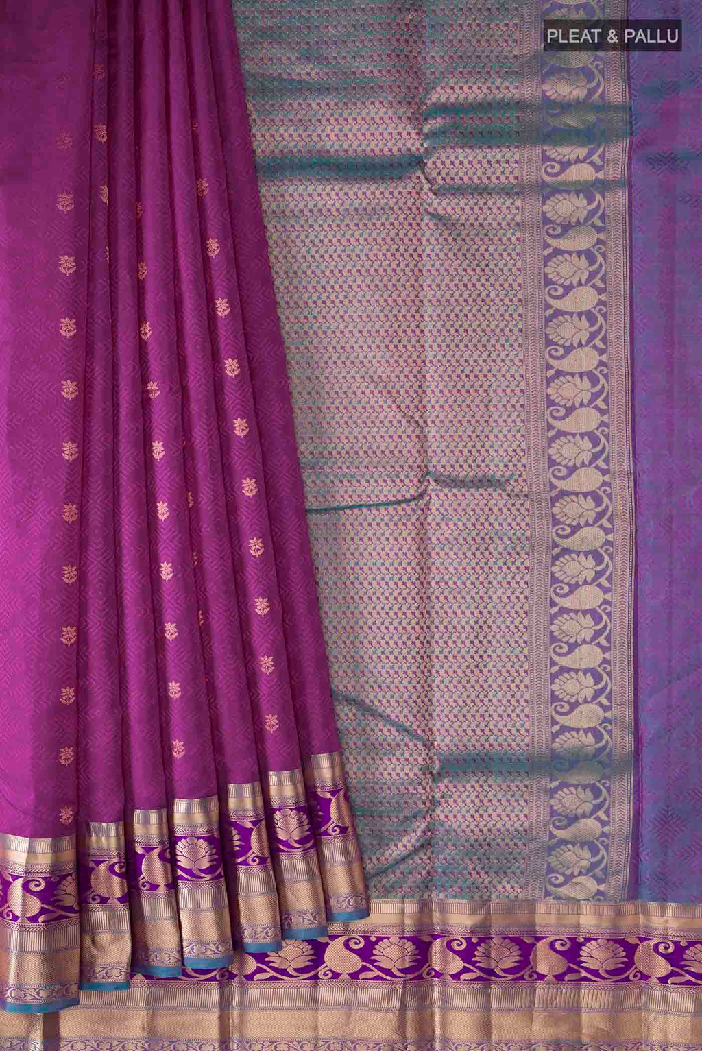 pleats pallu