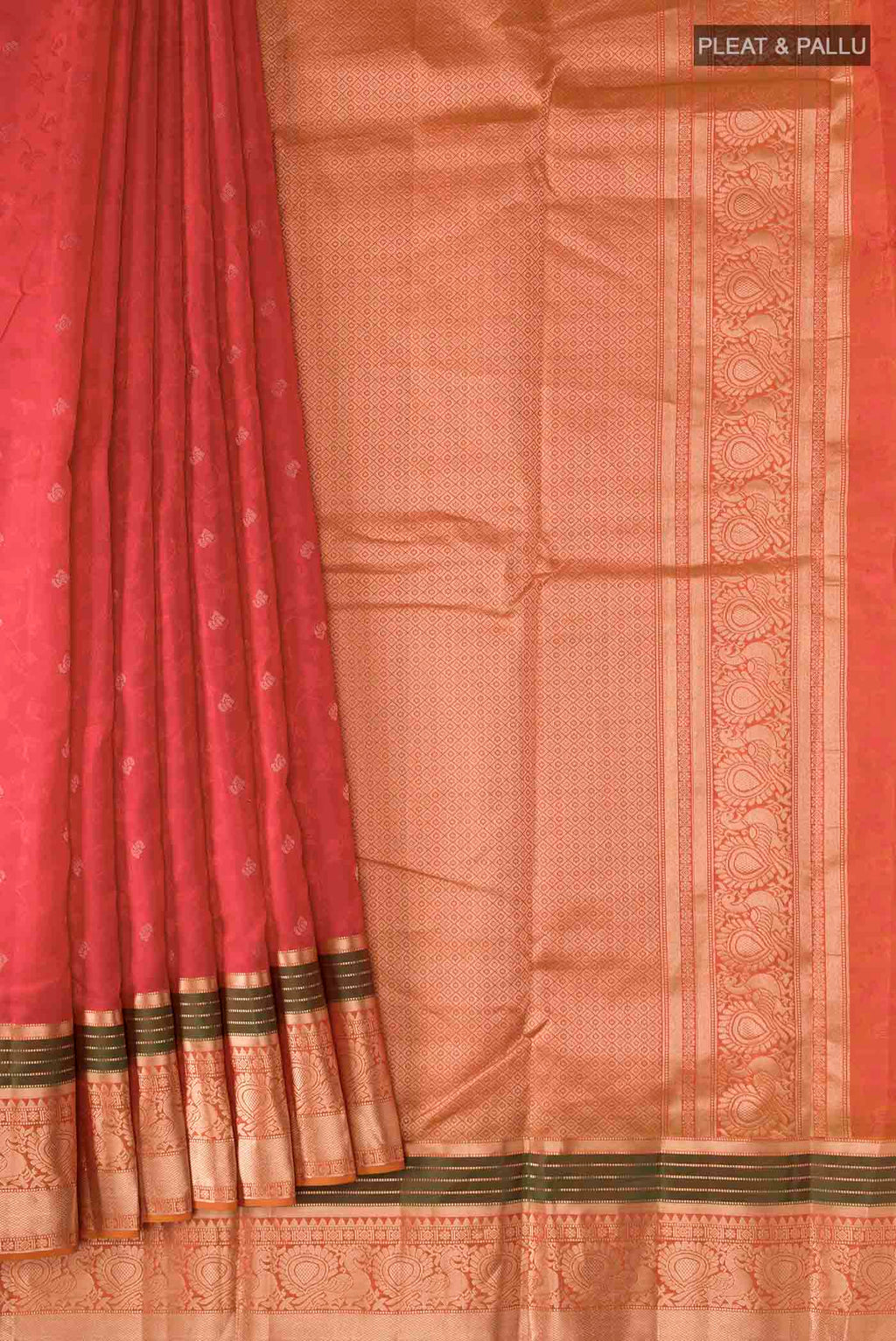 pleats pallu