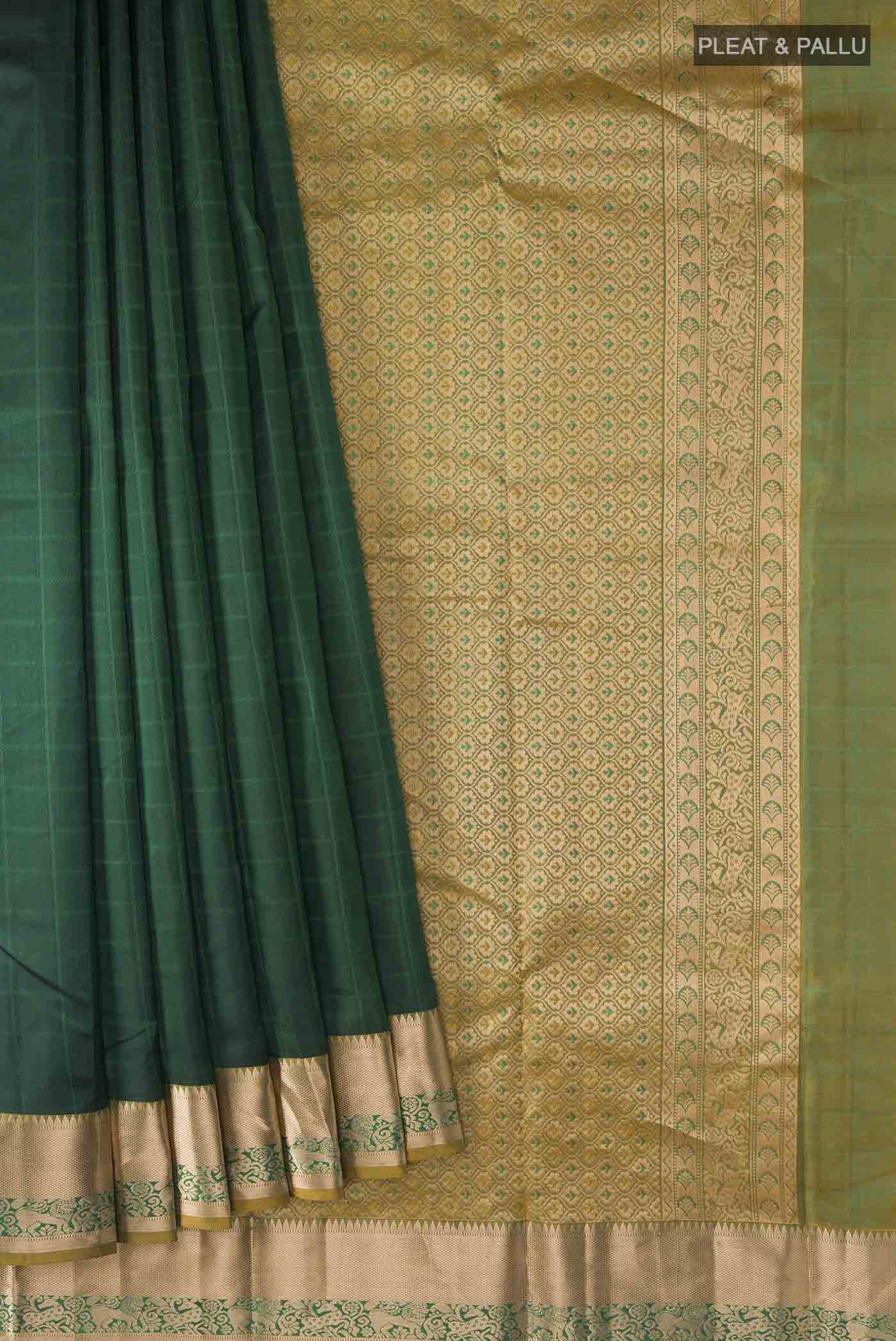 pleats pallu