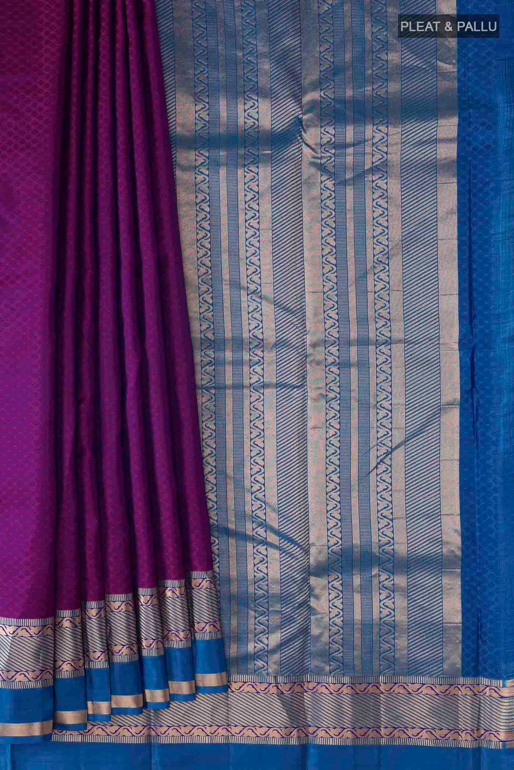 pleats pallu