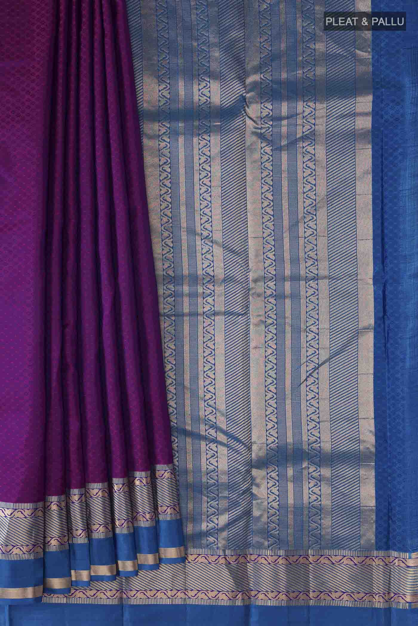 pleats pallu