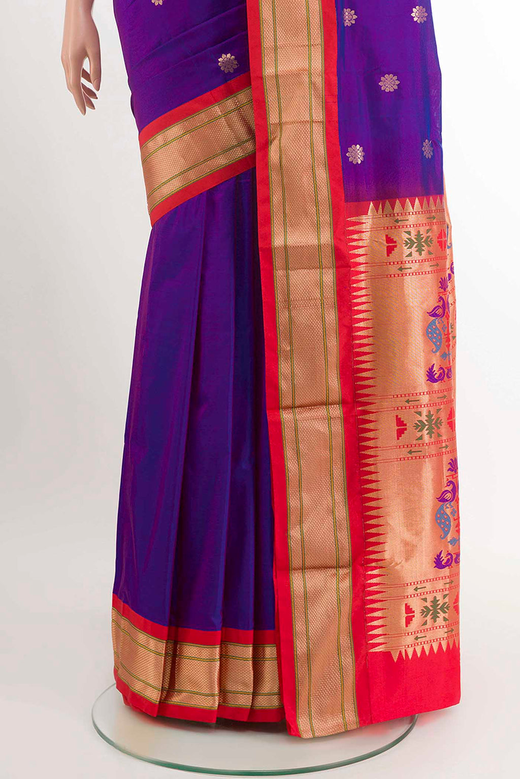 pleats pallu