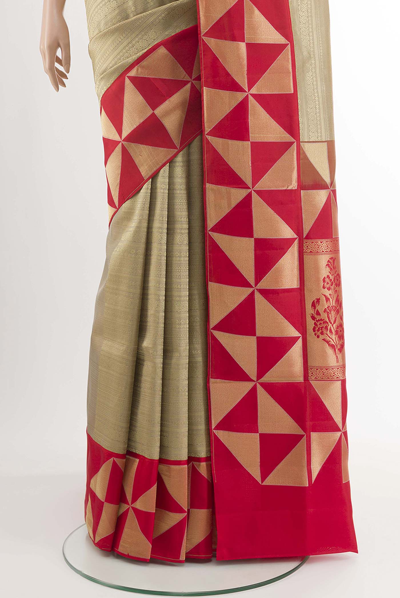 pleats pallu
