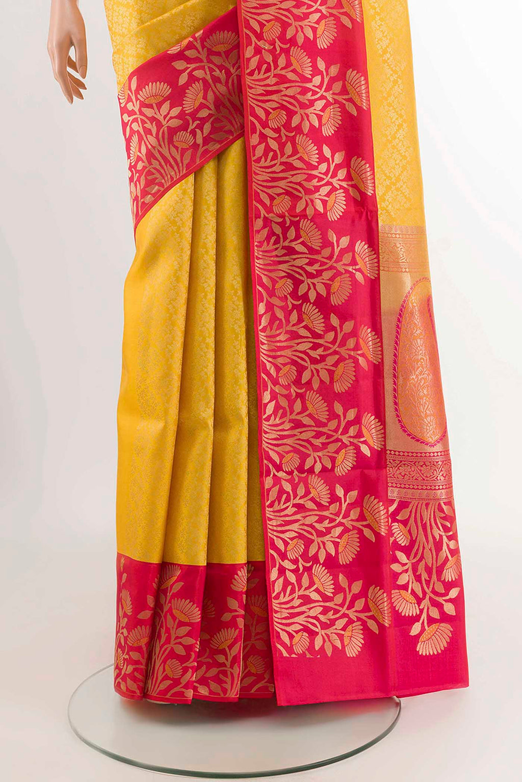 pleats pallu