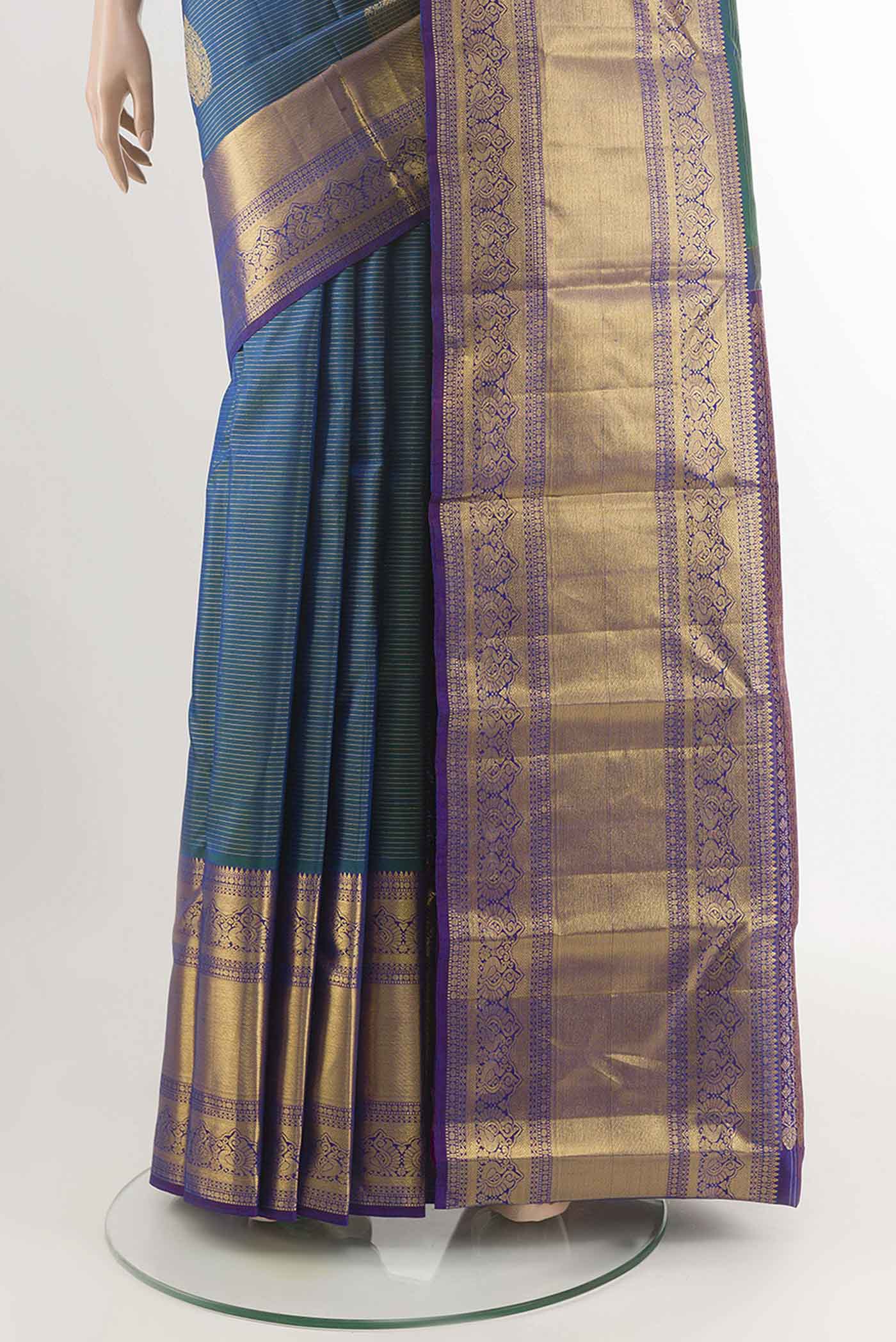 pleats pallu