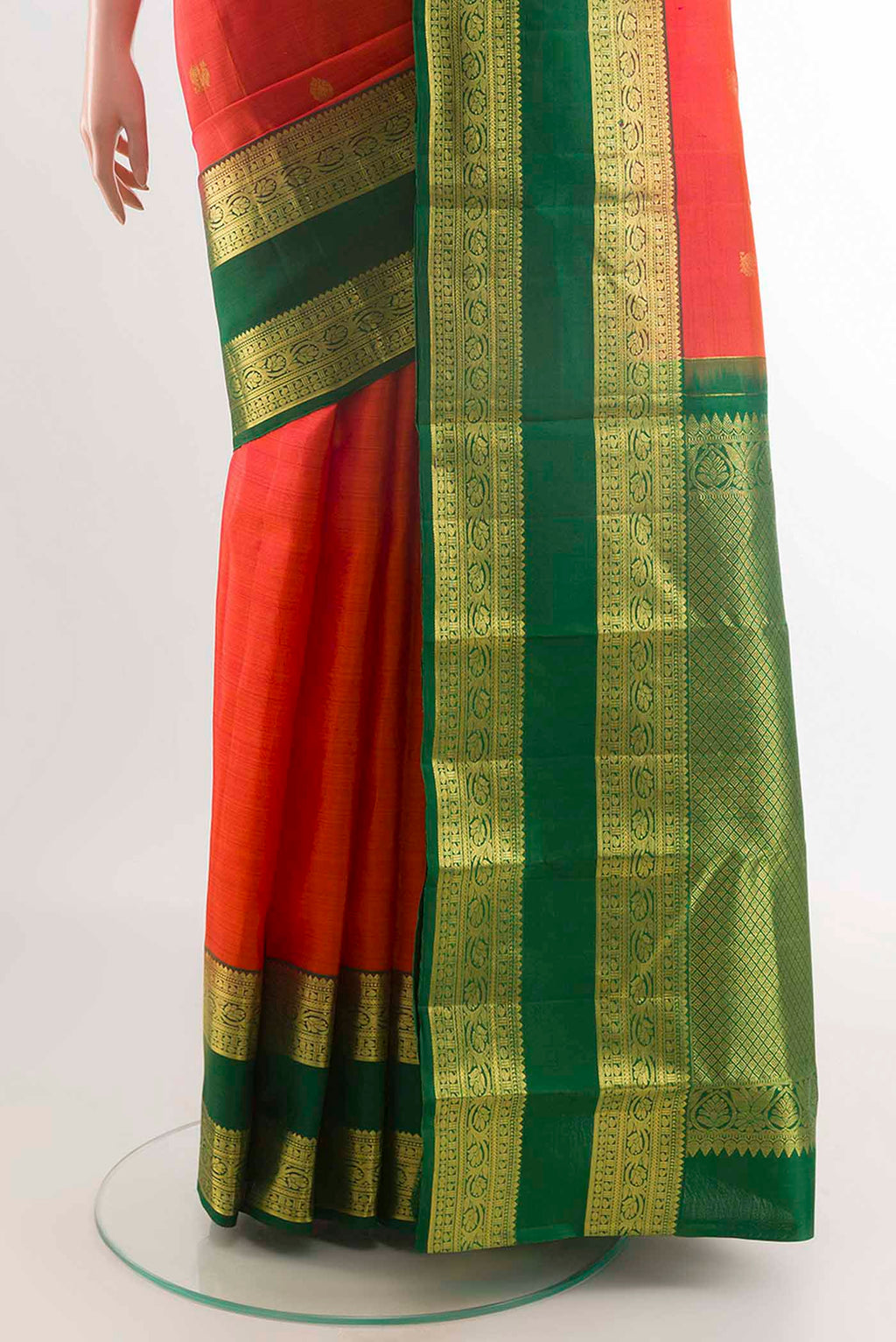 pleats pallu