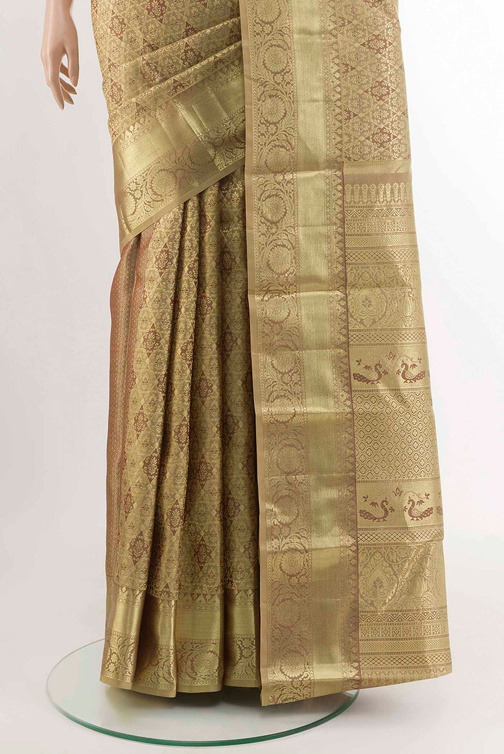 pleats pallu