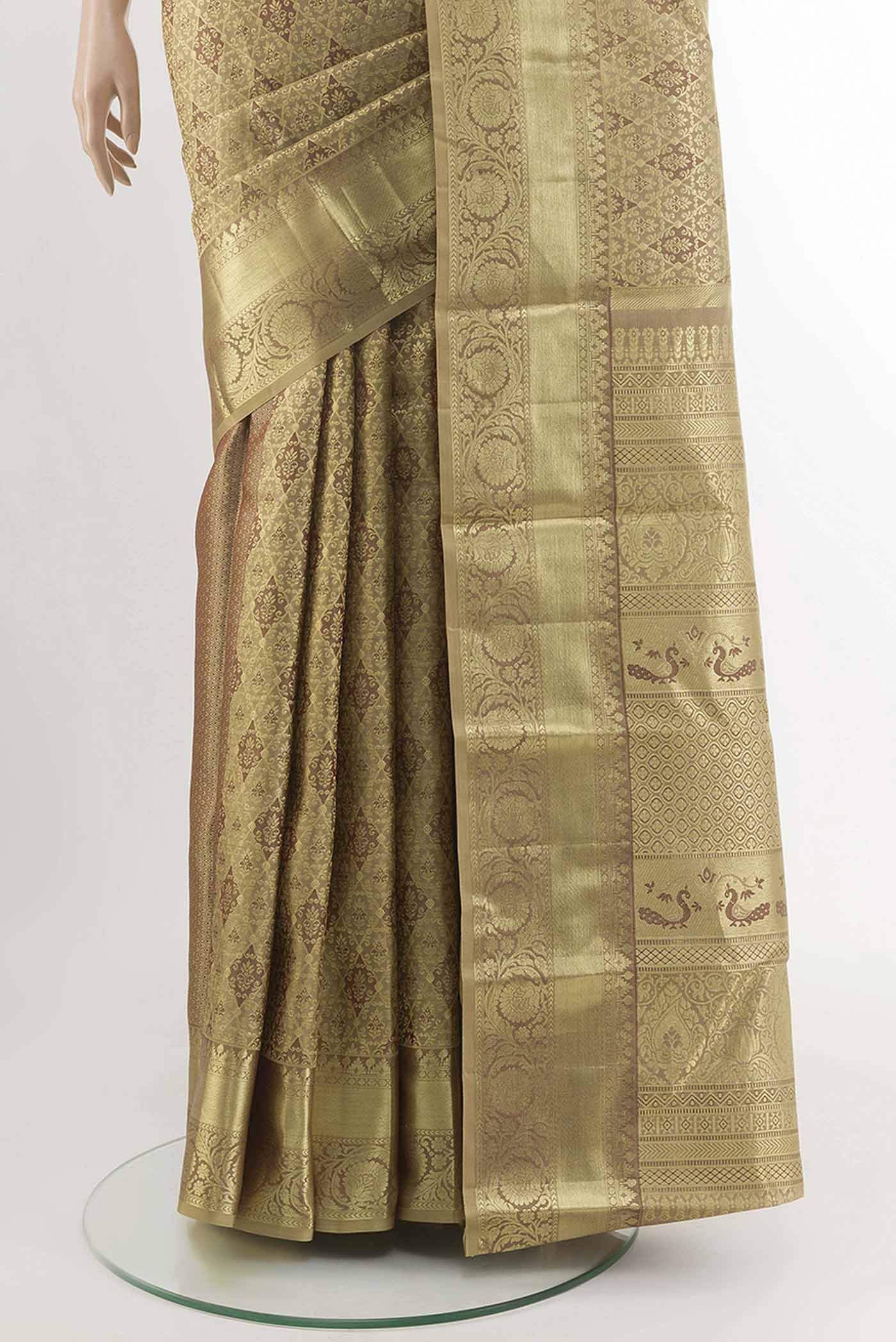 pleats pallu