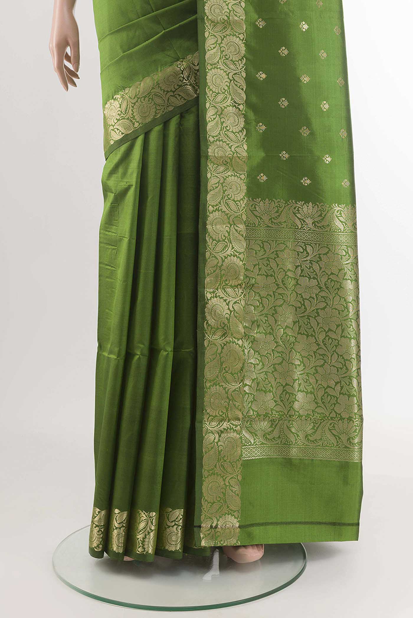 pleats pallu