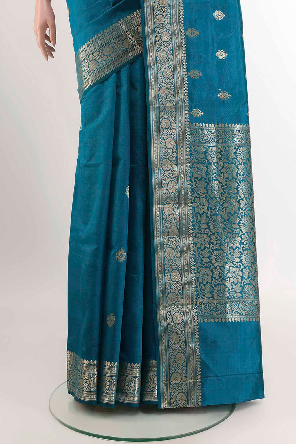 pleats pallu