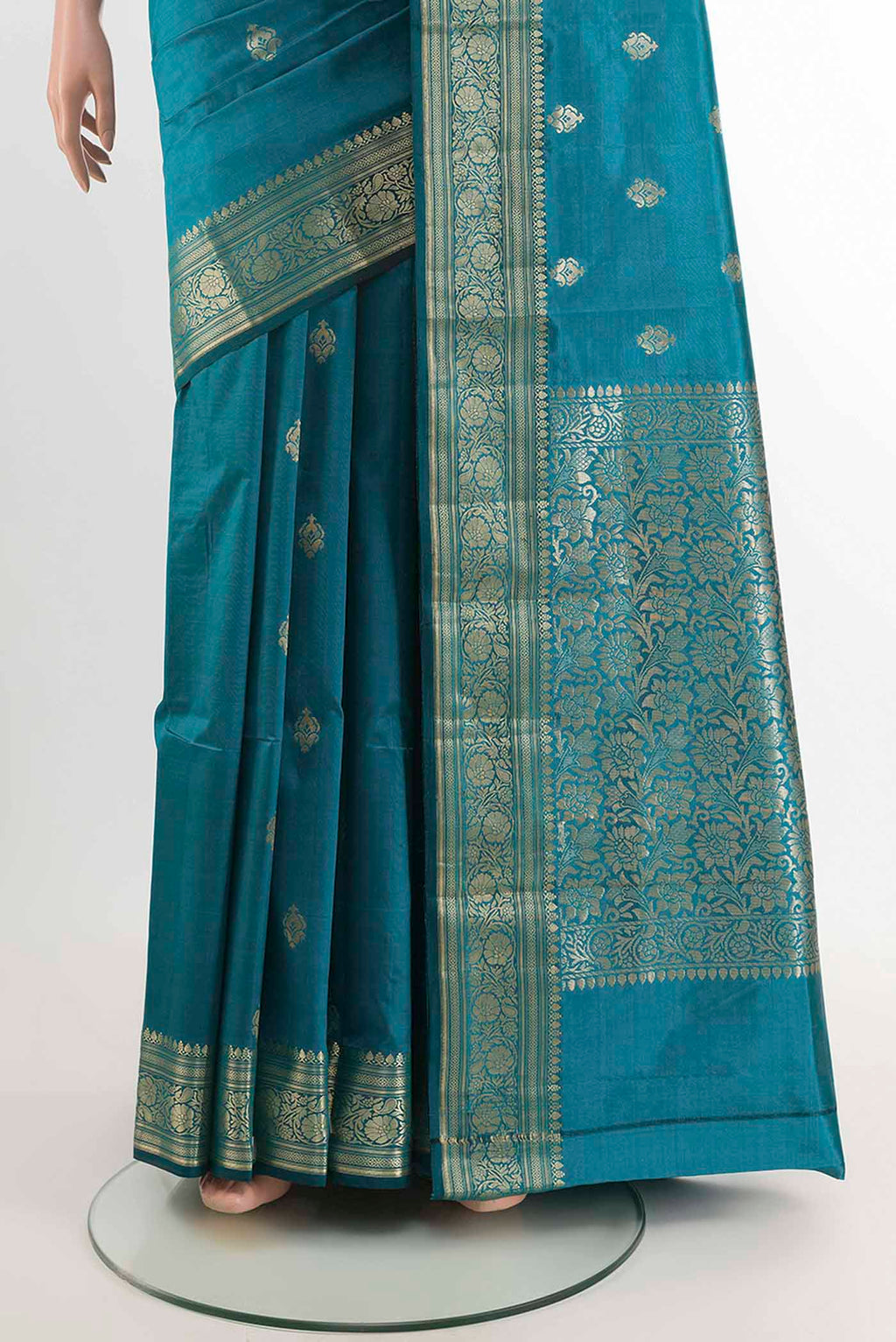pleats pallu