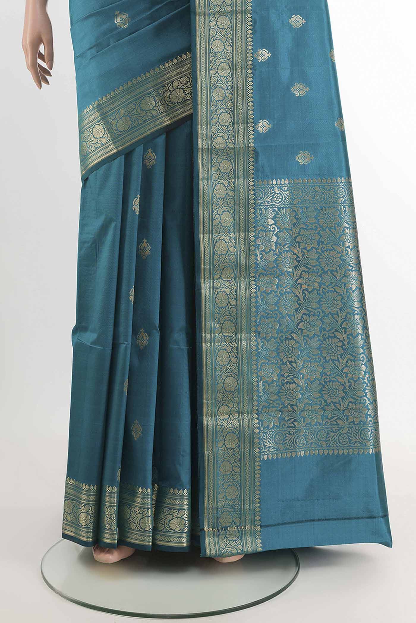 pleats pallu