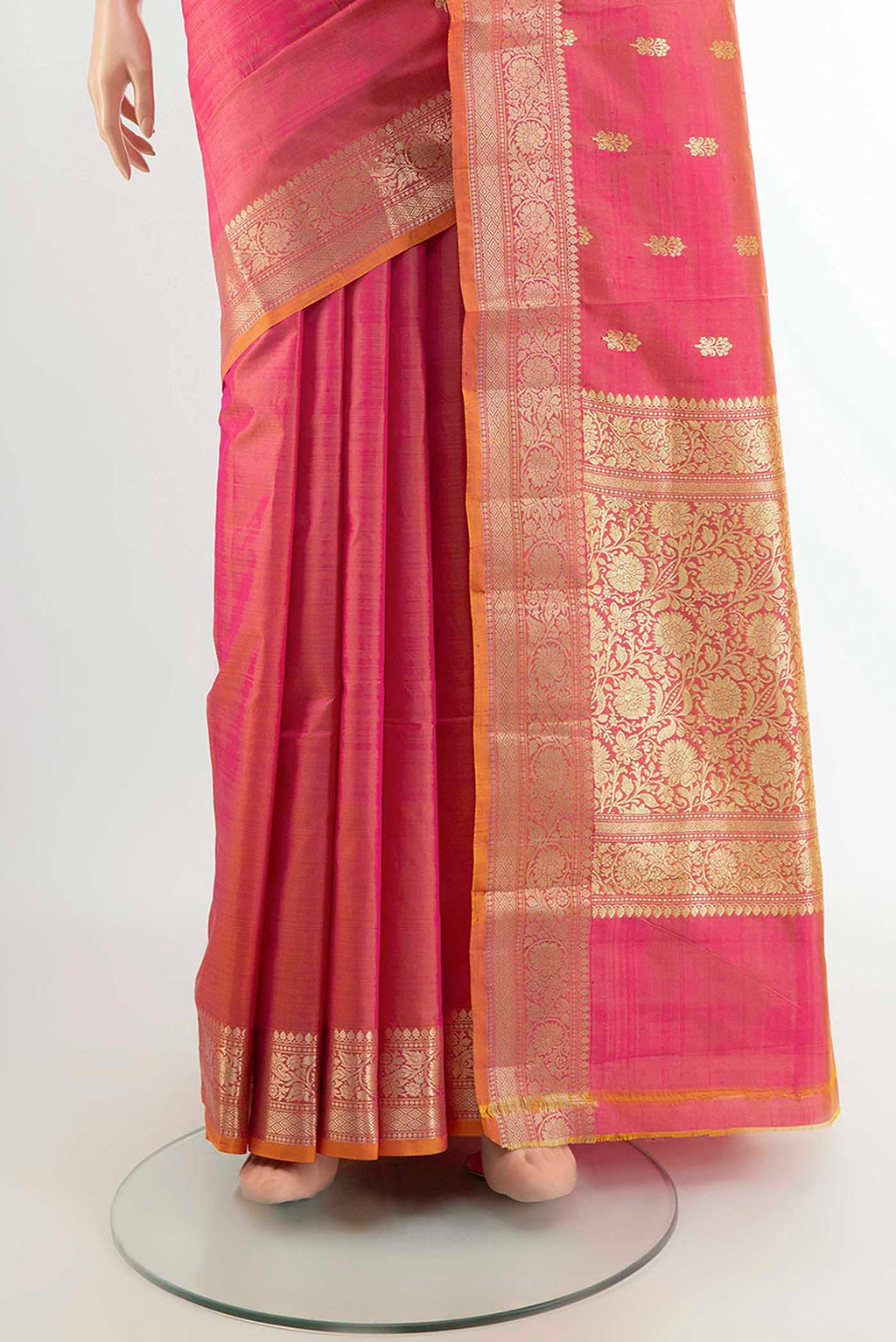 pleats pallu