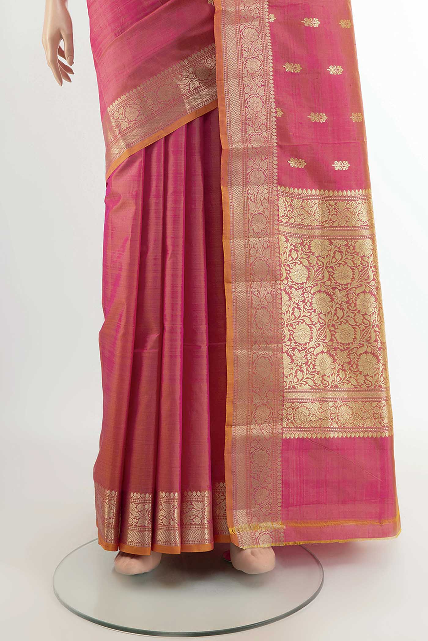 pleats pallu