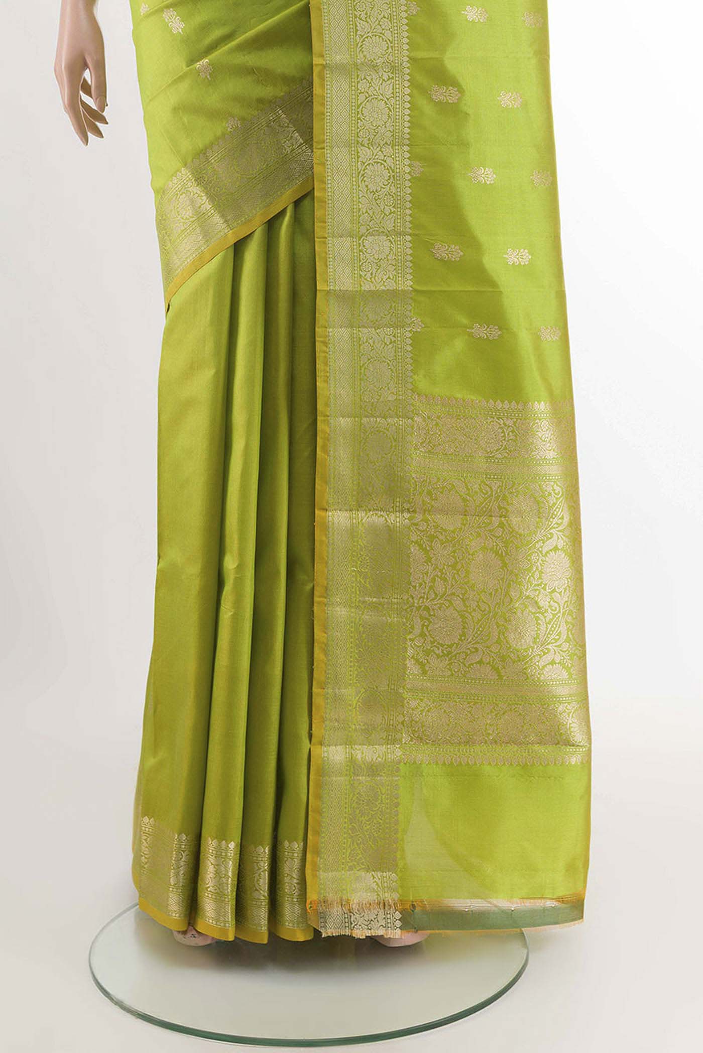 pleats pallu